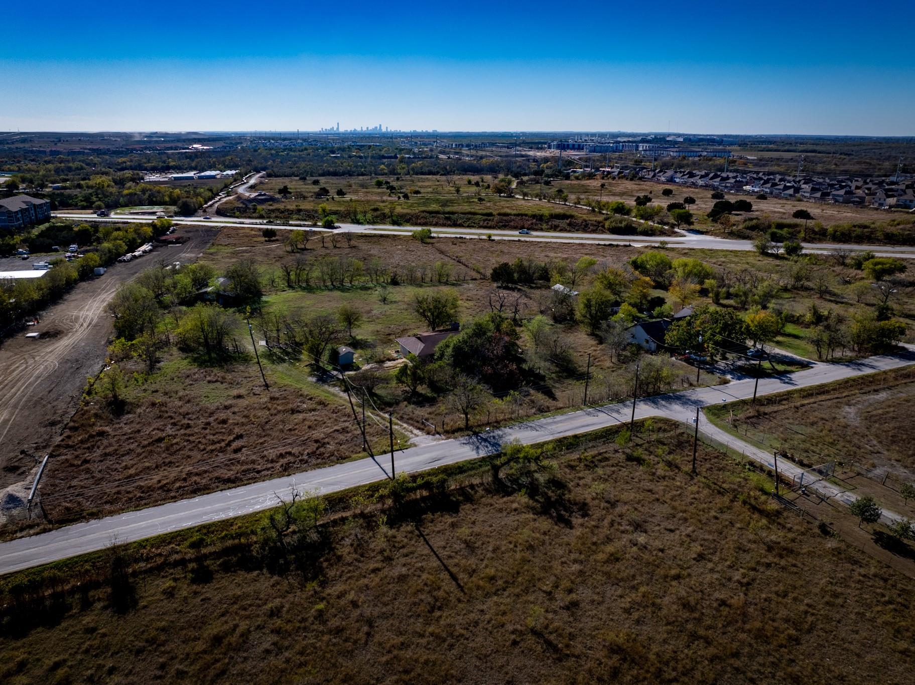 5307 Gregg Ln, Manor, TX 78653