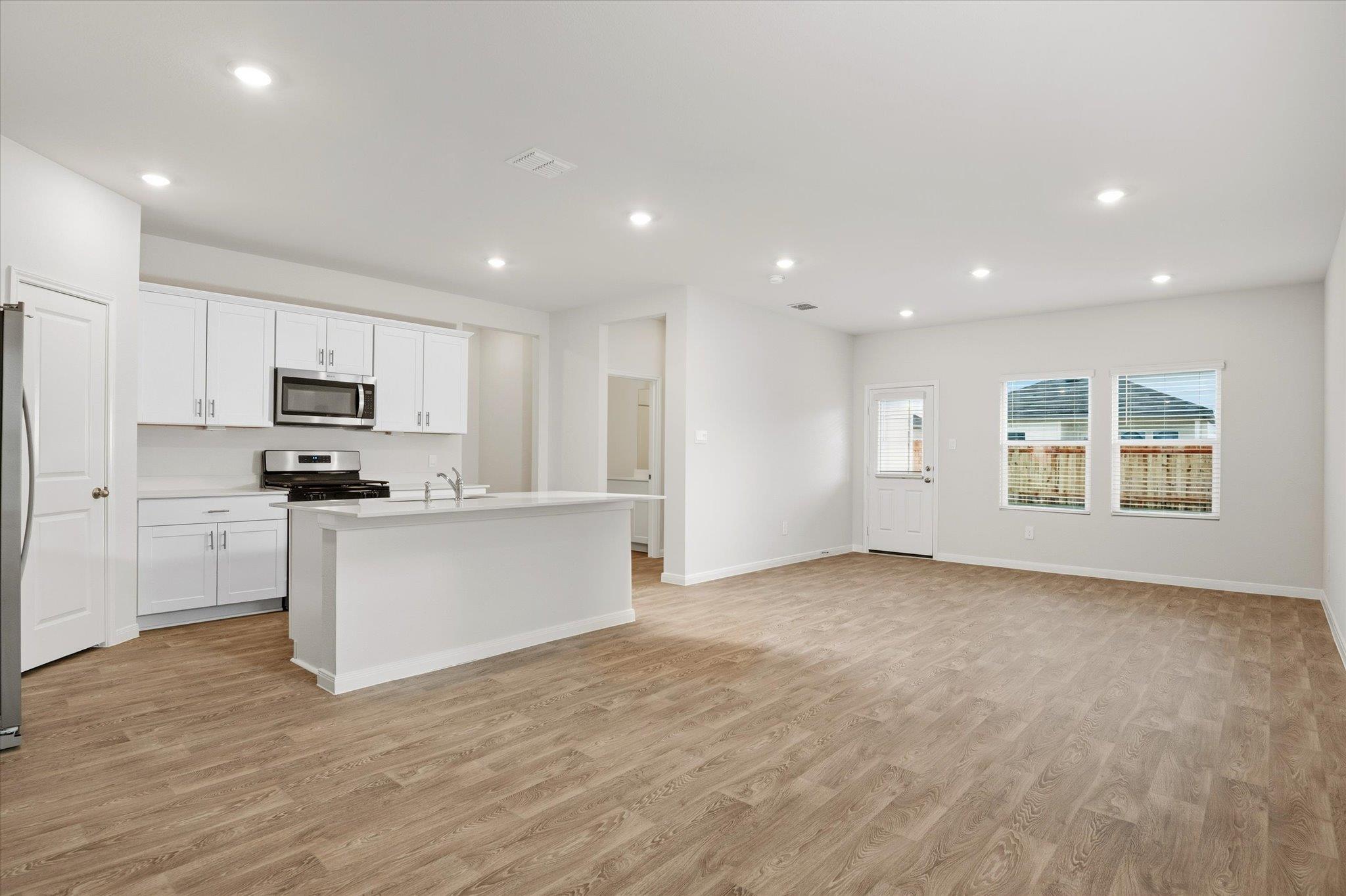 120 Raymondville Path Path, San Marcos, TX 78666