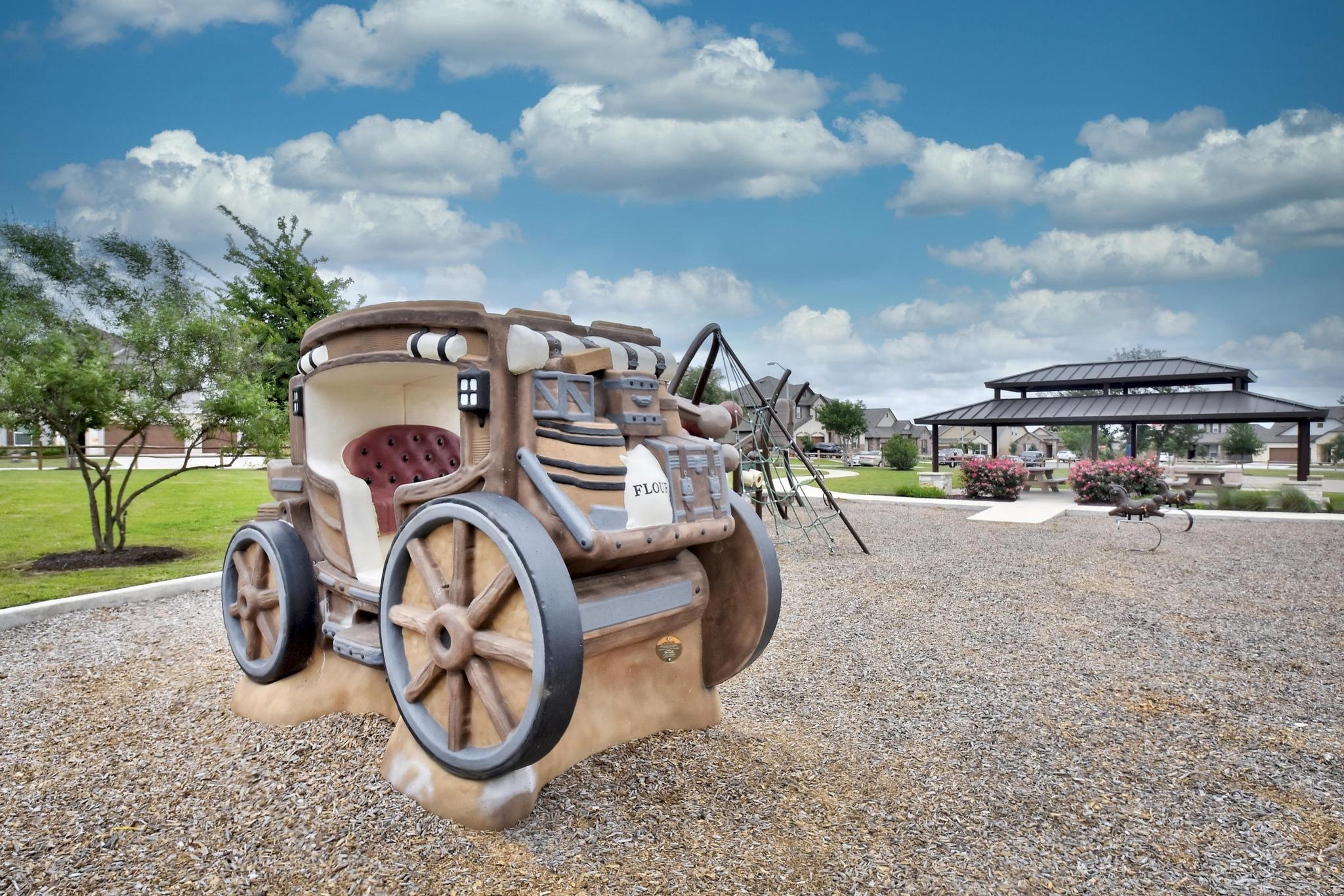 121 Kennicott Dr, Kyle, TX 78640