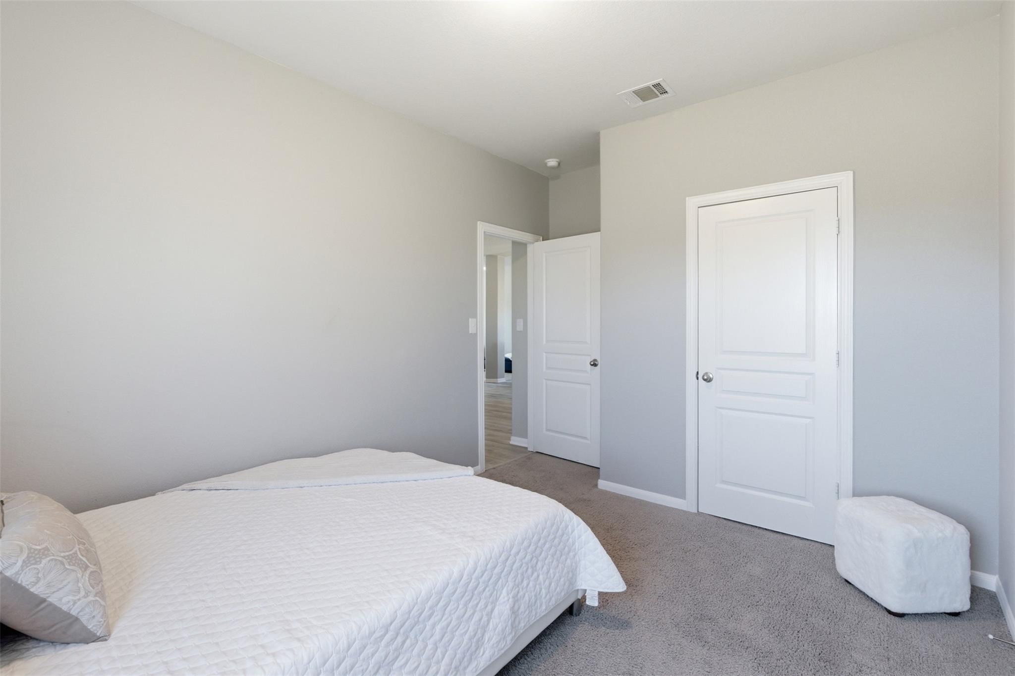 480 Waterloo Dr, Kyle, TX 78640