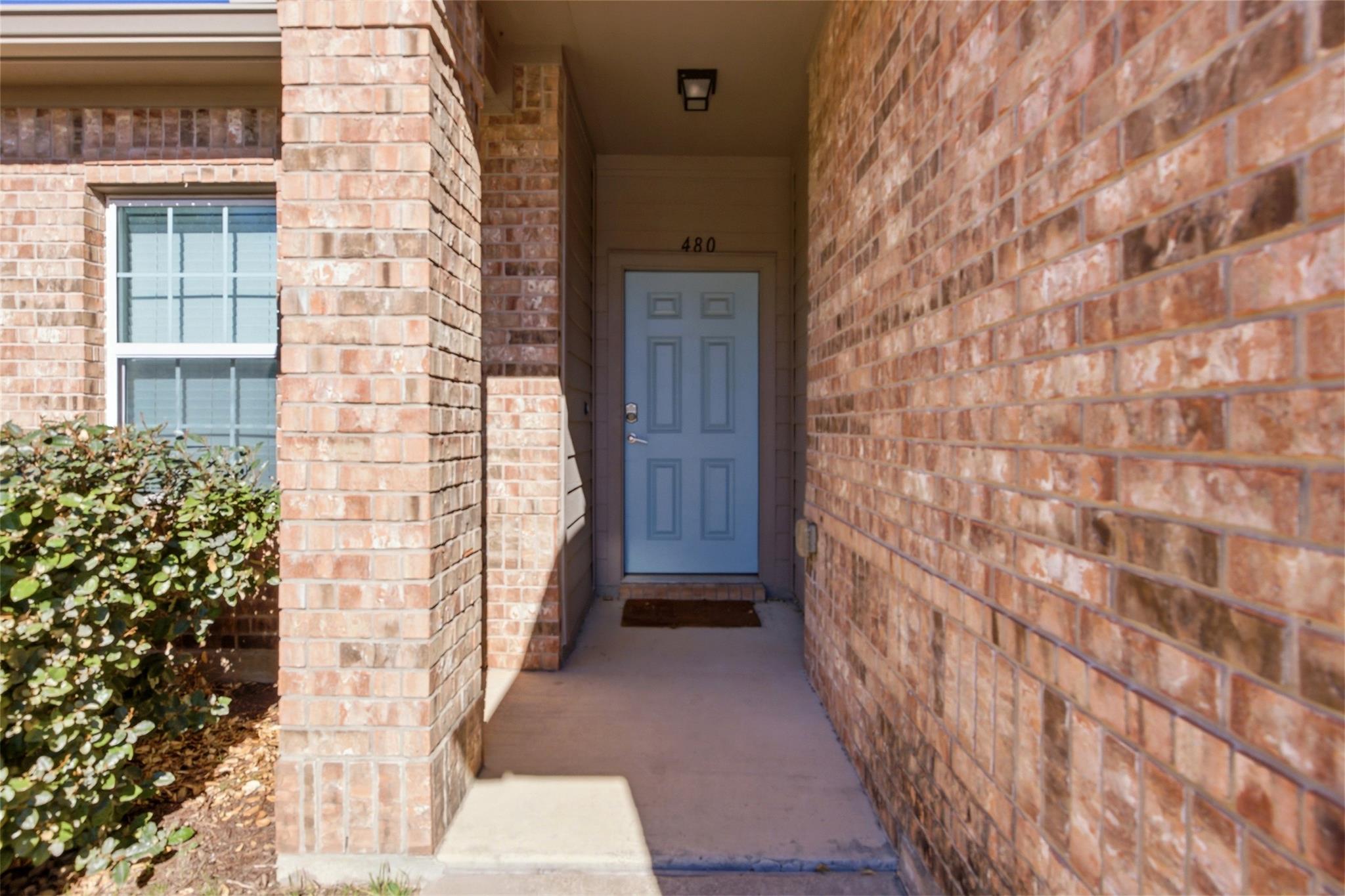 480 Waterloo Dr, Kyle, TX 78640