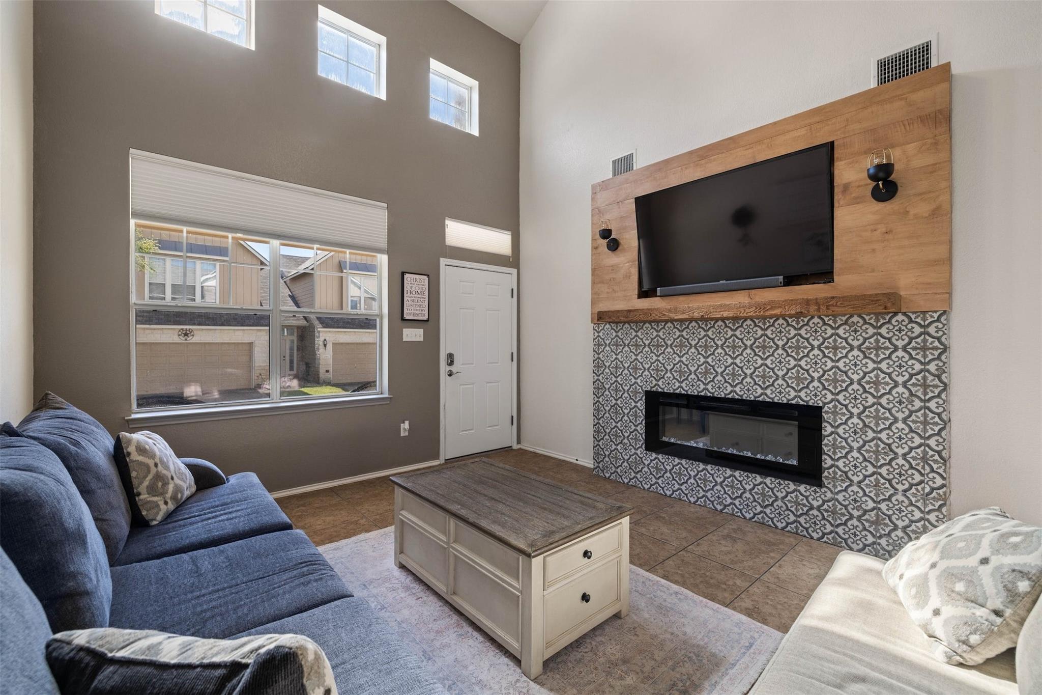 20980 Waterside Dr # 40, Lago Vista, TX 78645