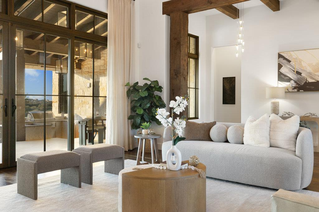 12625 Maidenhair Ln # 27, Bee Cave, TX 78738