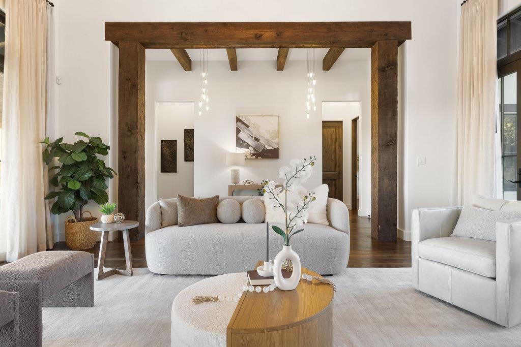 12625 Maidenhair Ln # 27, Bee Cave, TX 78738