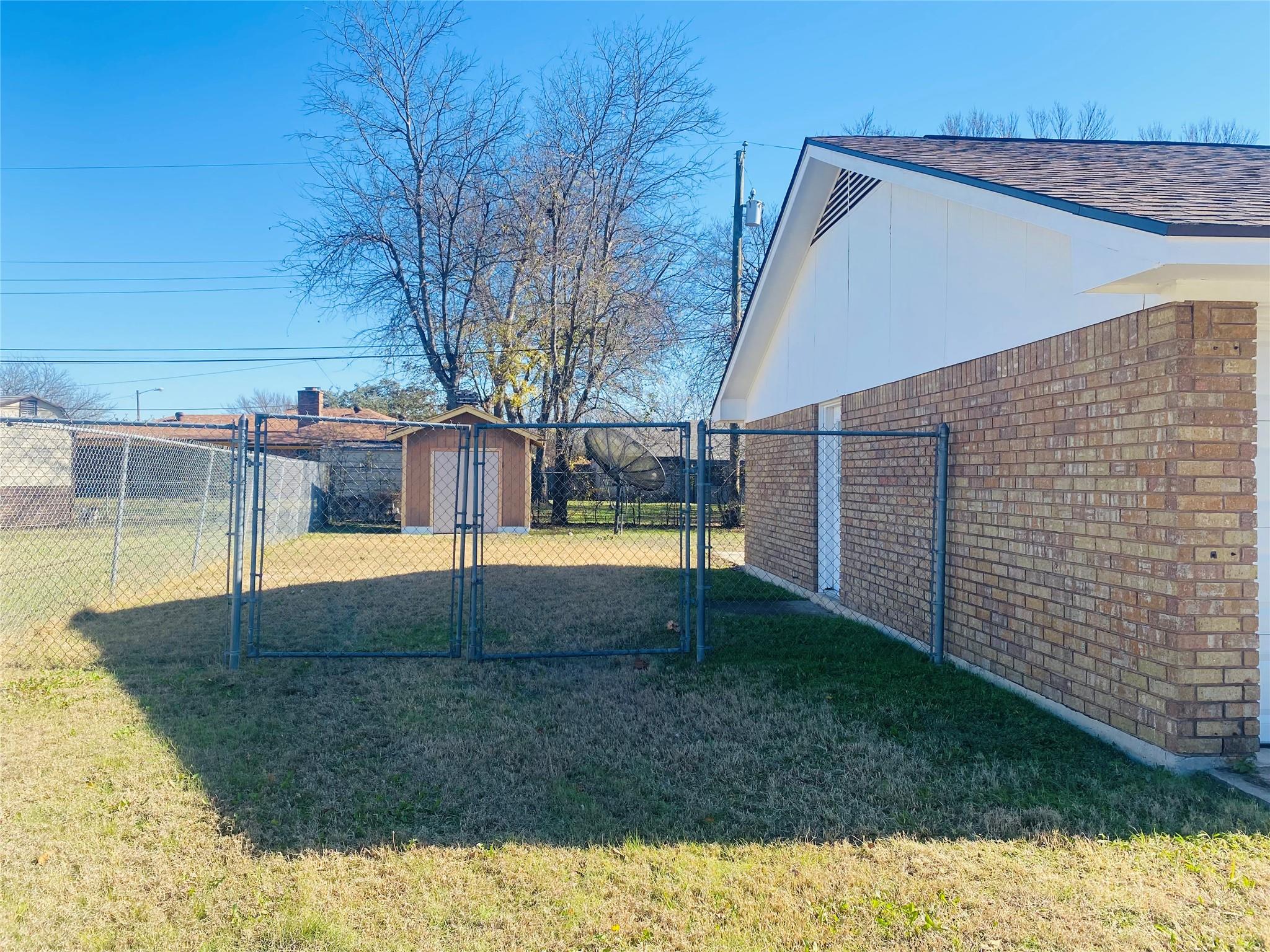 2104 Beta Cir, Killeen, TX 76543