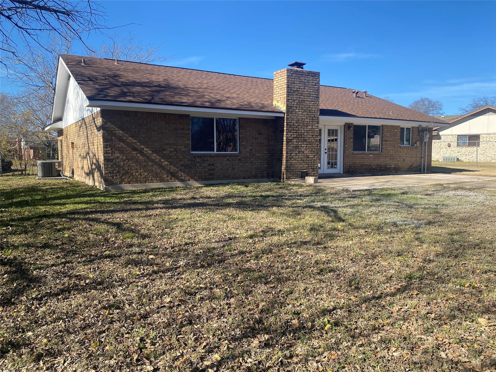 2104 Beta Cir, Killeen, TX 76543