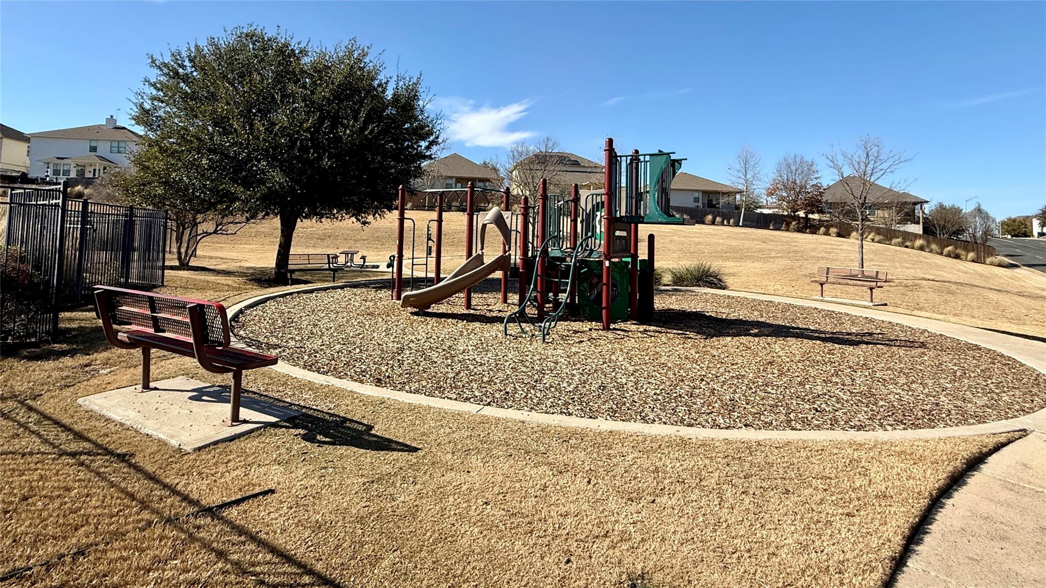 712 Long Run, Liberty Hill, TX 78642