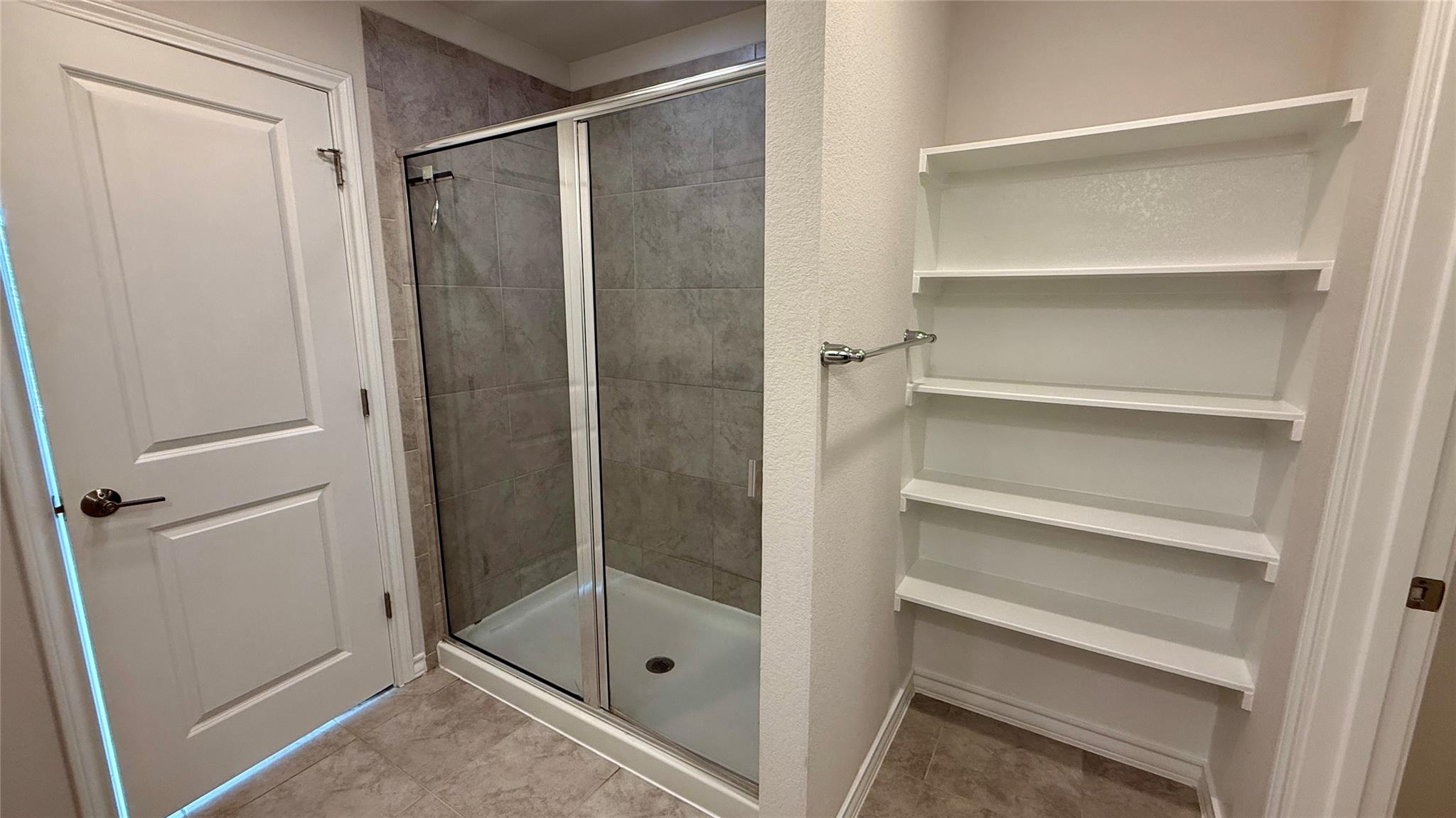 712 Long Run, Liberty Hill, TX 78642