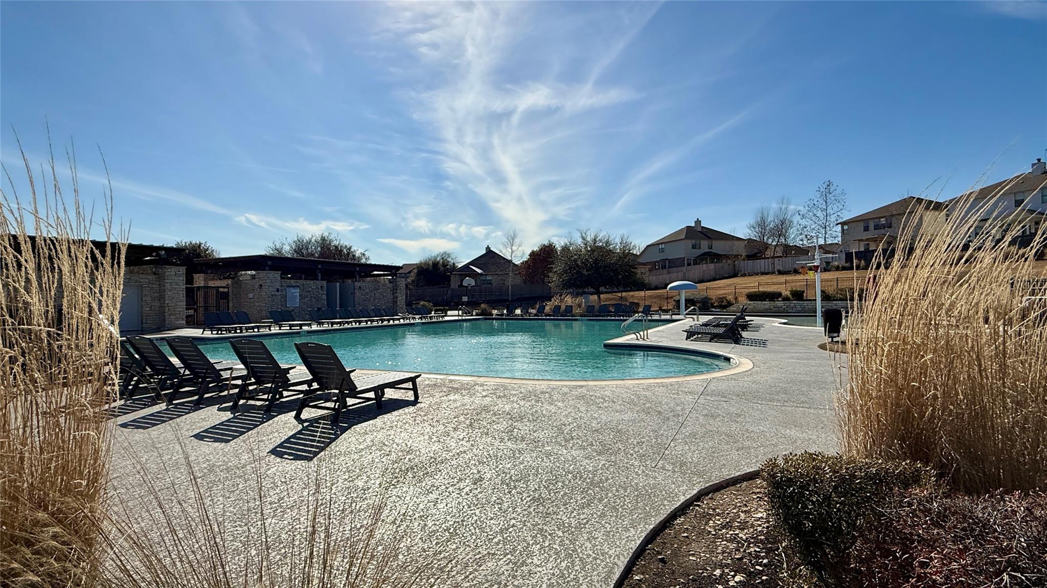 712 Long Run, Liberty Hill, TX 78642