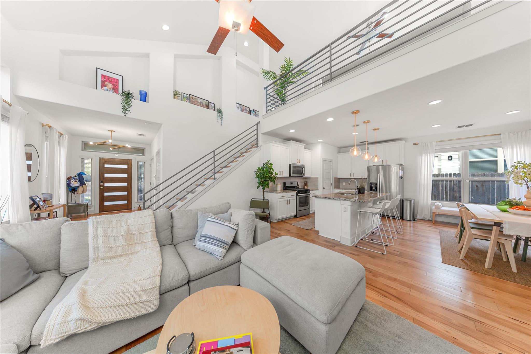 808 Cottage Bank Trl # 14, Austin, TX 78748