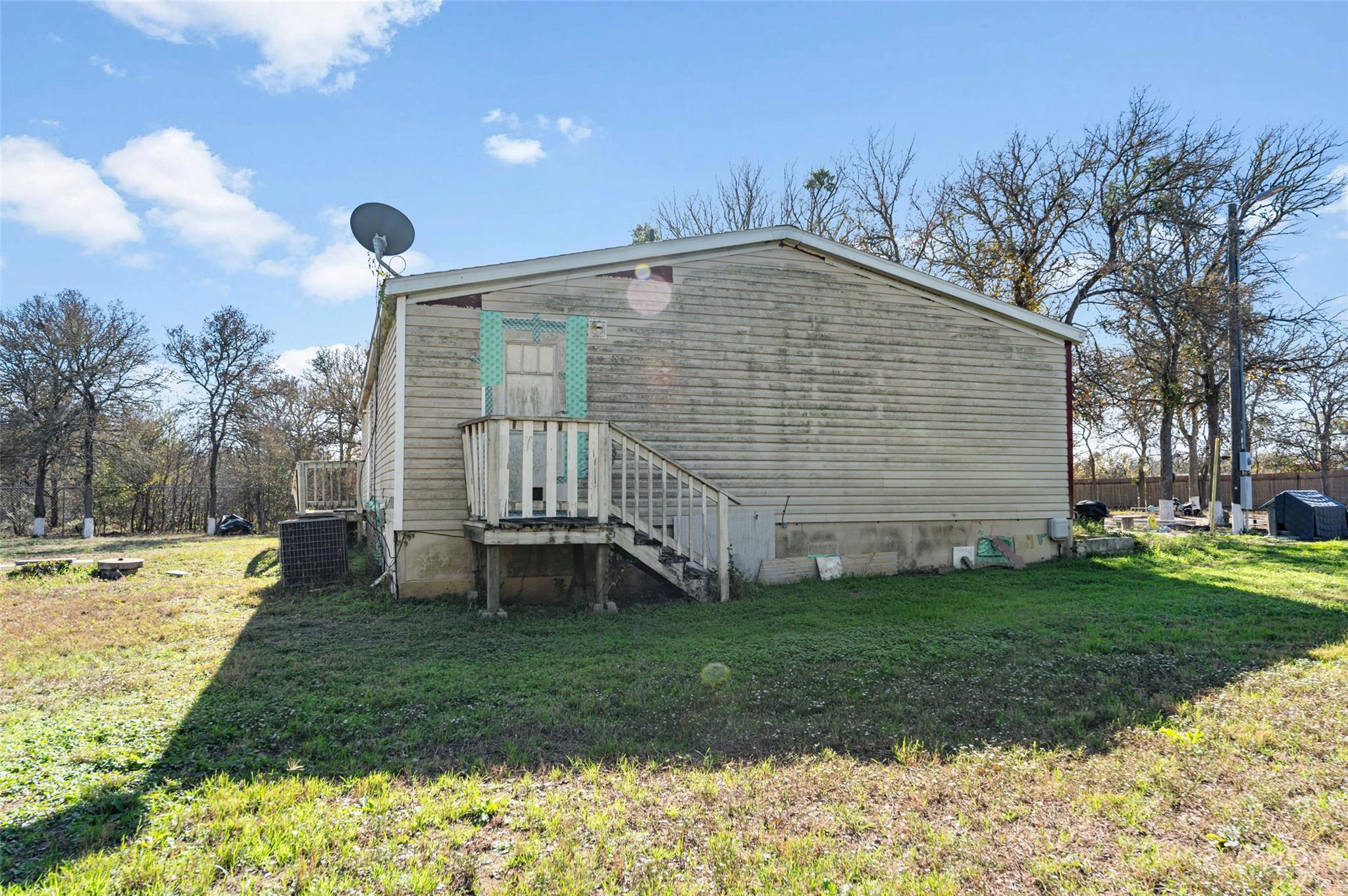 214 The Ranch Rd, Del Valle, TX 78617