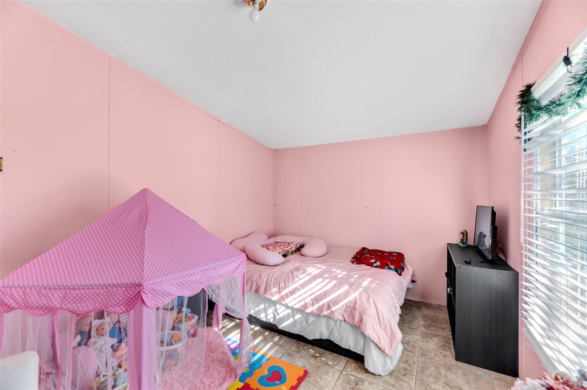 214 The Ranch Rd, Del Valle, TX 78617