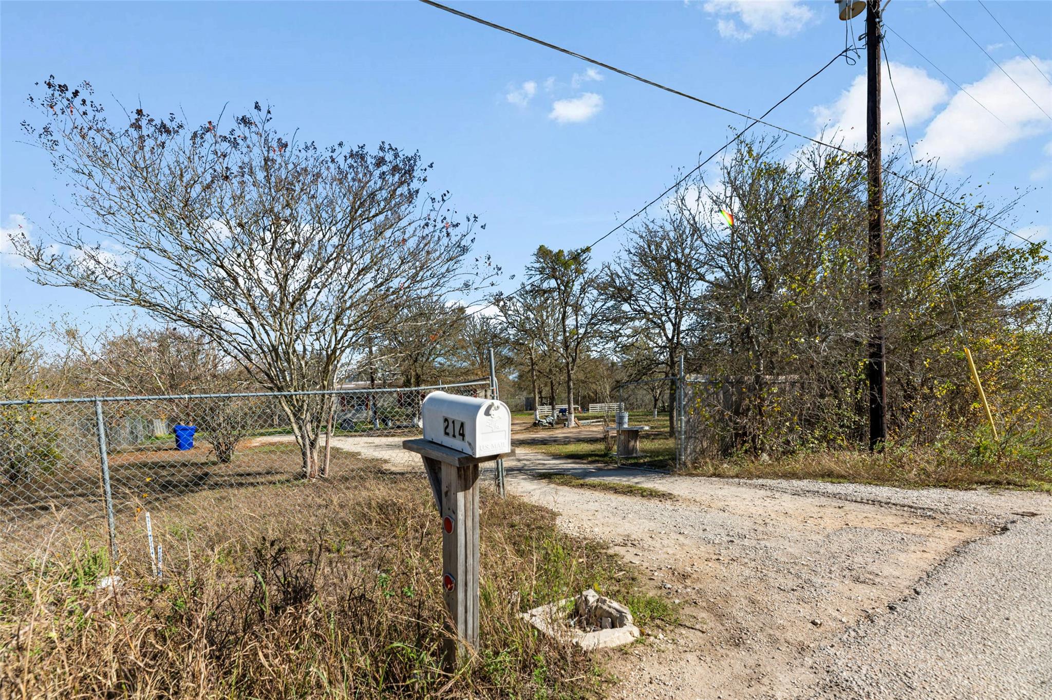 214 The Ranch Rd, Del Valle, TX 78617