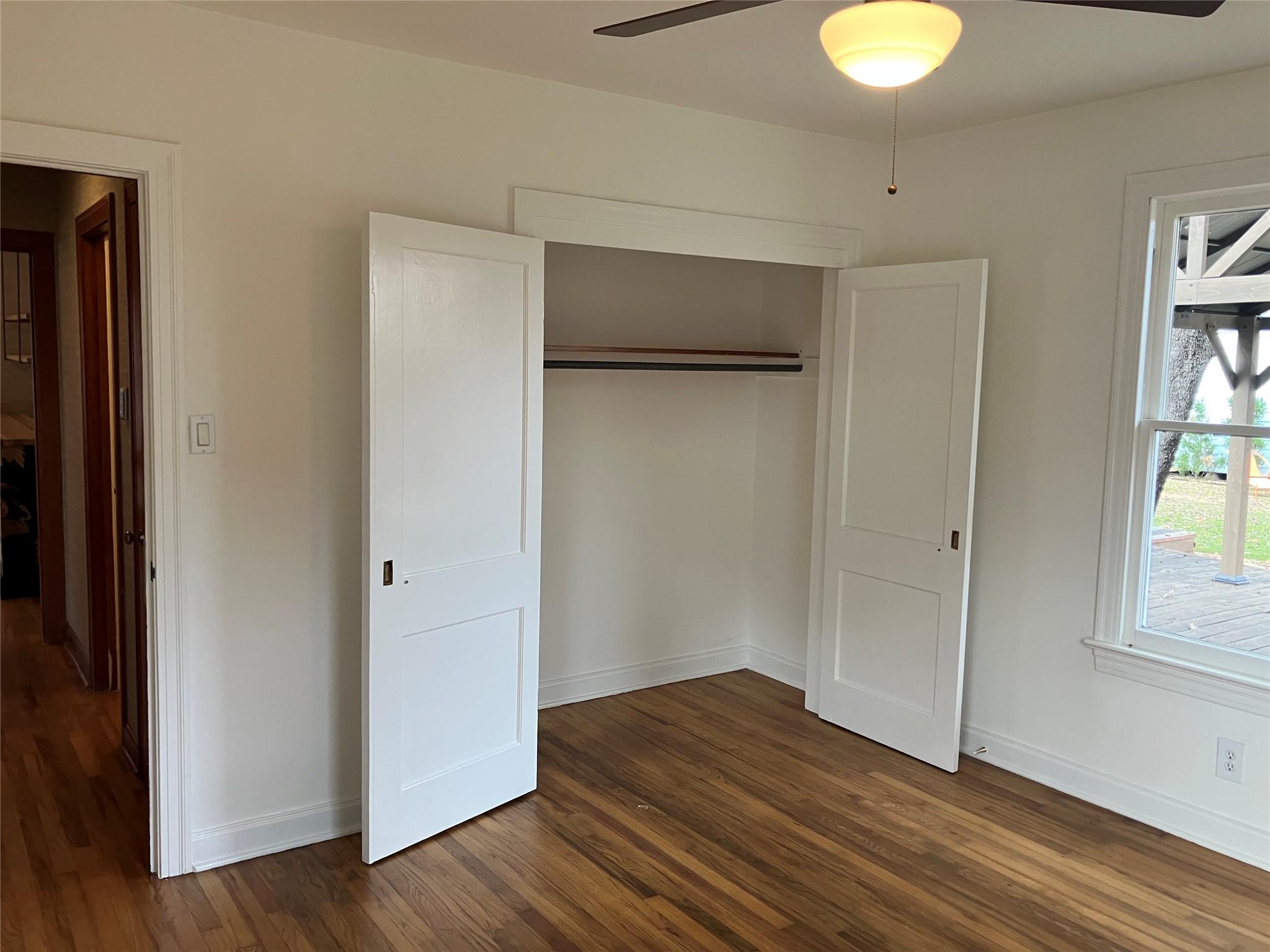 1916 W 39th St, Austin, TX 78731