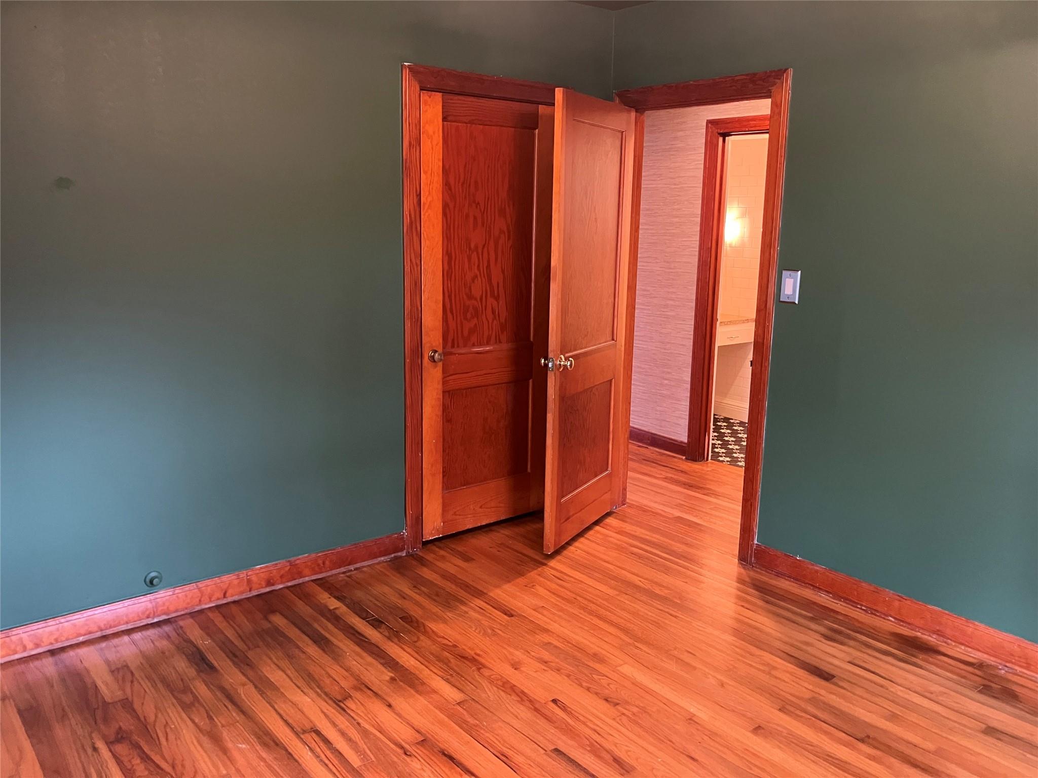 1916 W 39th St, Austin, TX 78731