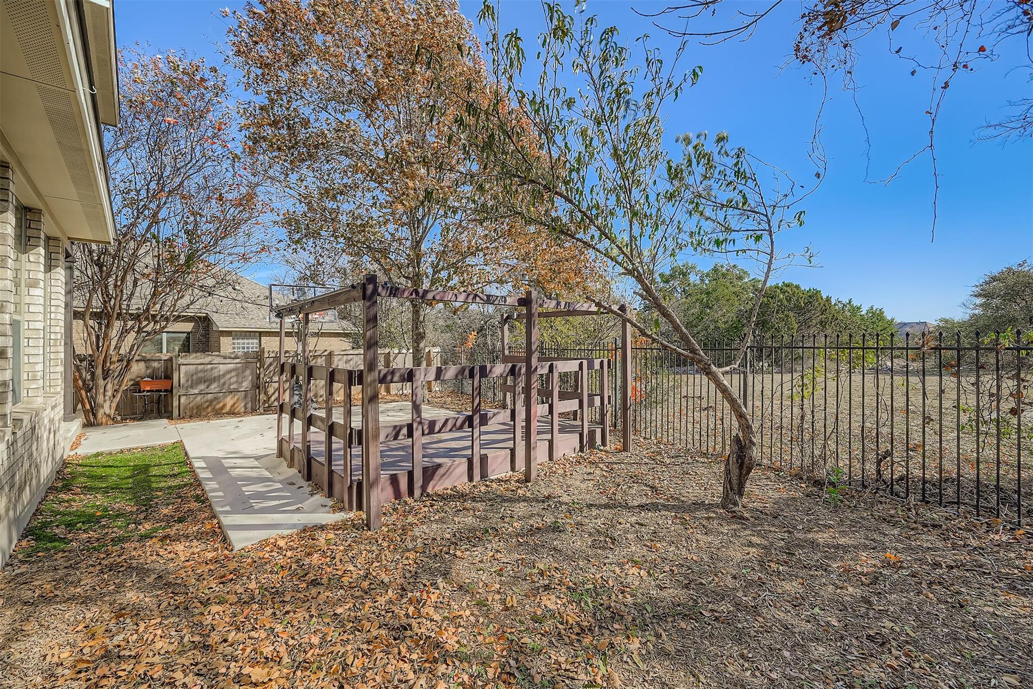 212 Great Circle Cv, Austin, TX 78717