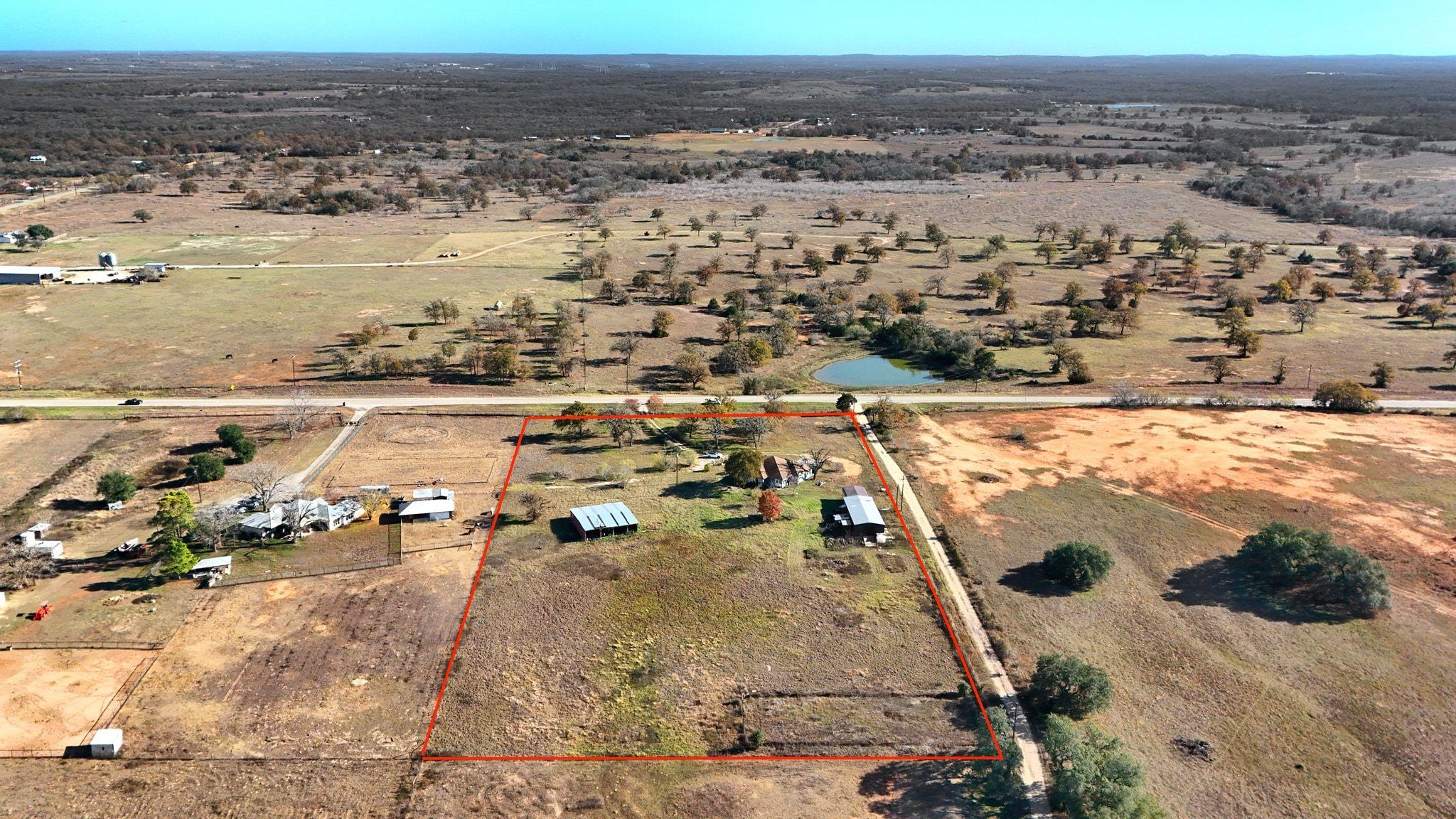 162 Fm 672 Rd, Dale, TX 78616