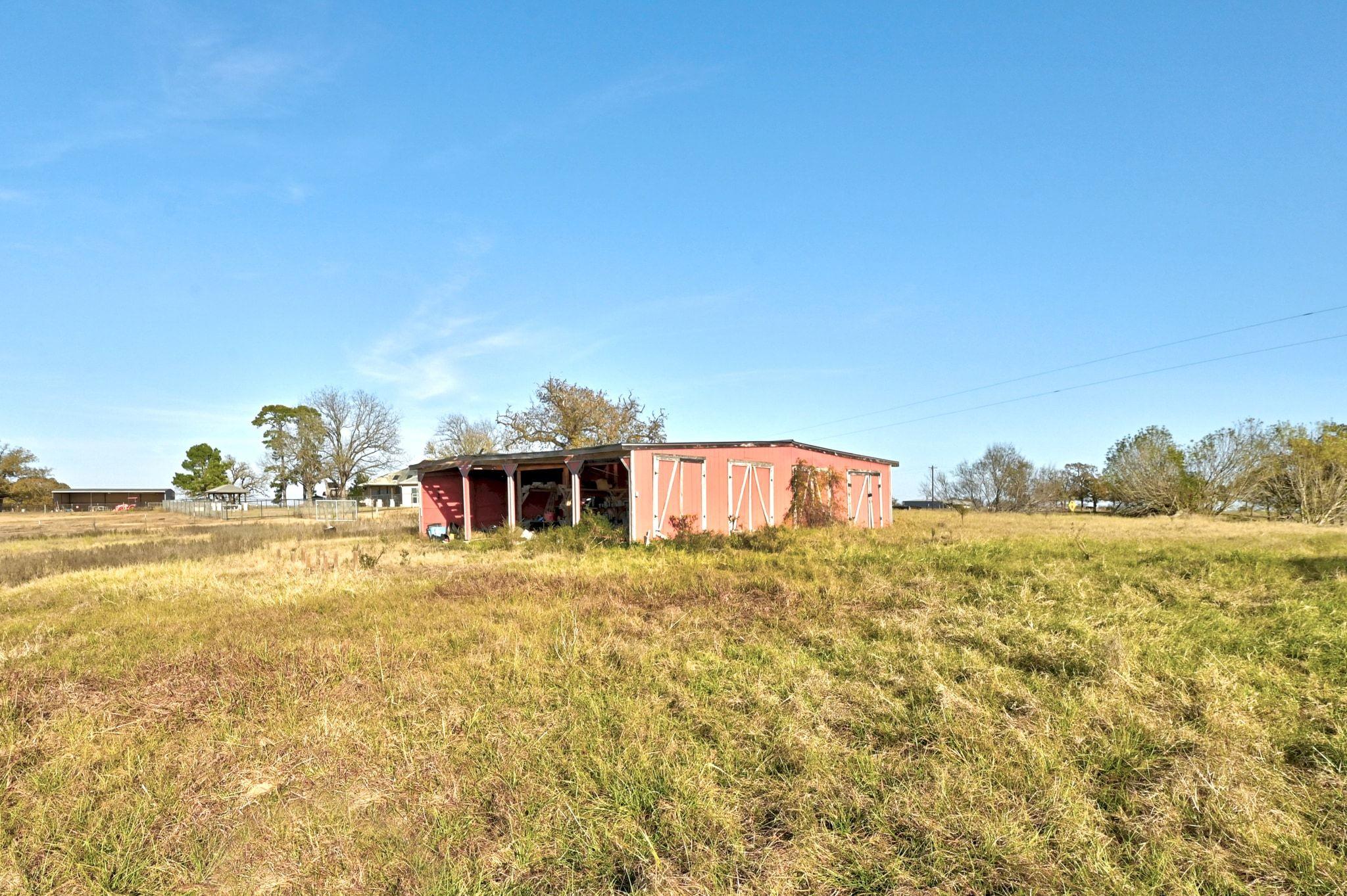 162 Fm 672 Rd, Dale, TX 78616