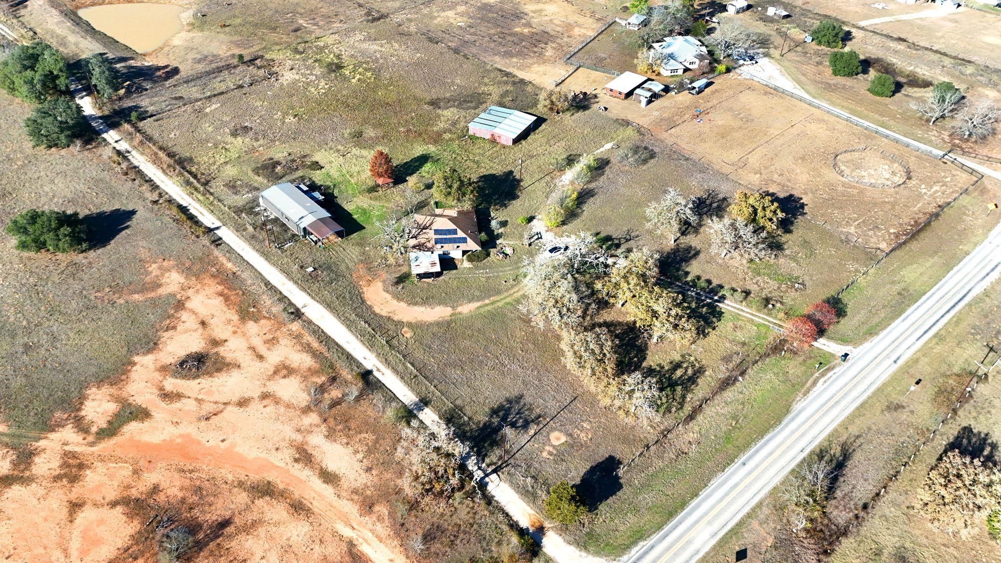 162 Fm 672 Rd, Dale, TX 78616