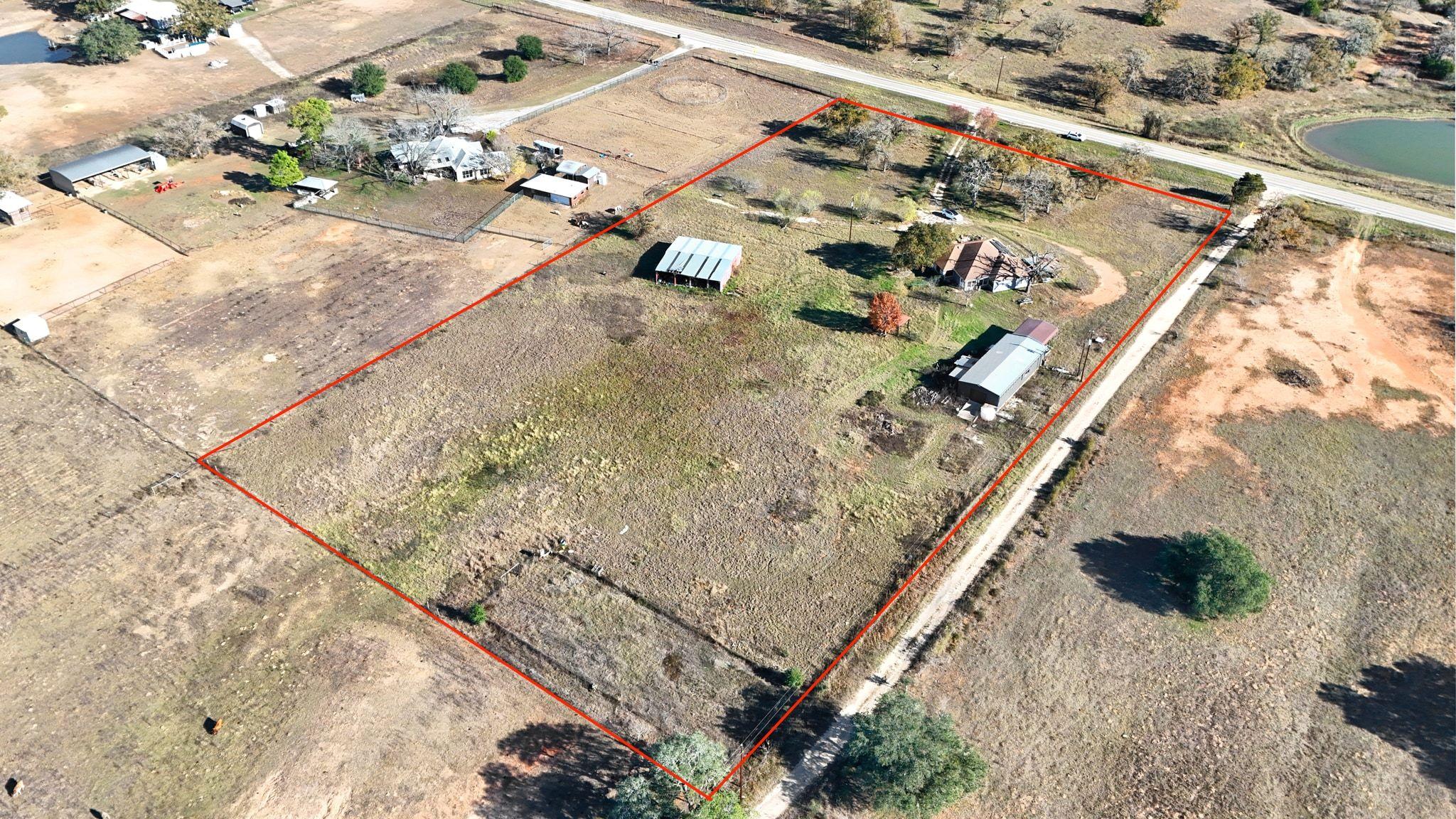 162 Fm 672 Rd, Dale, TX 78616