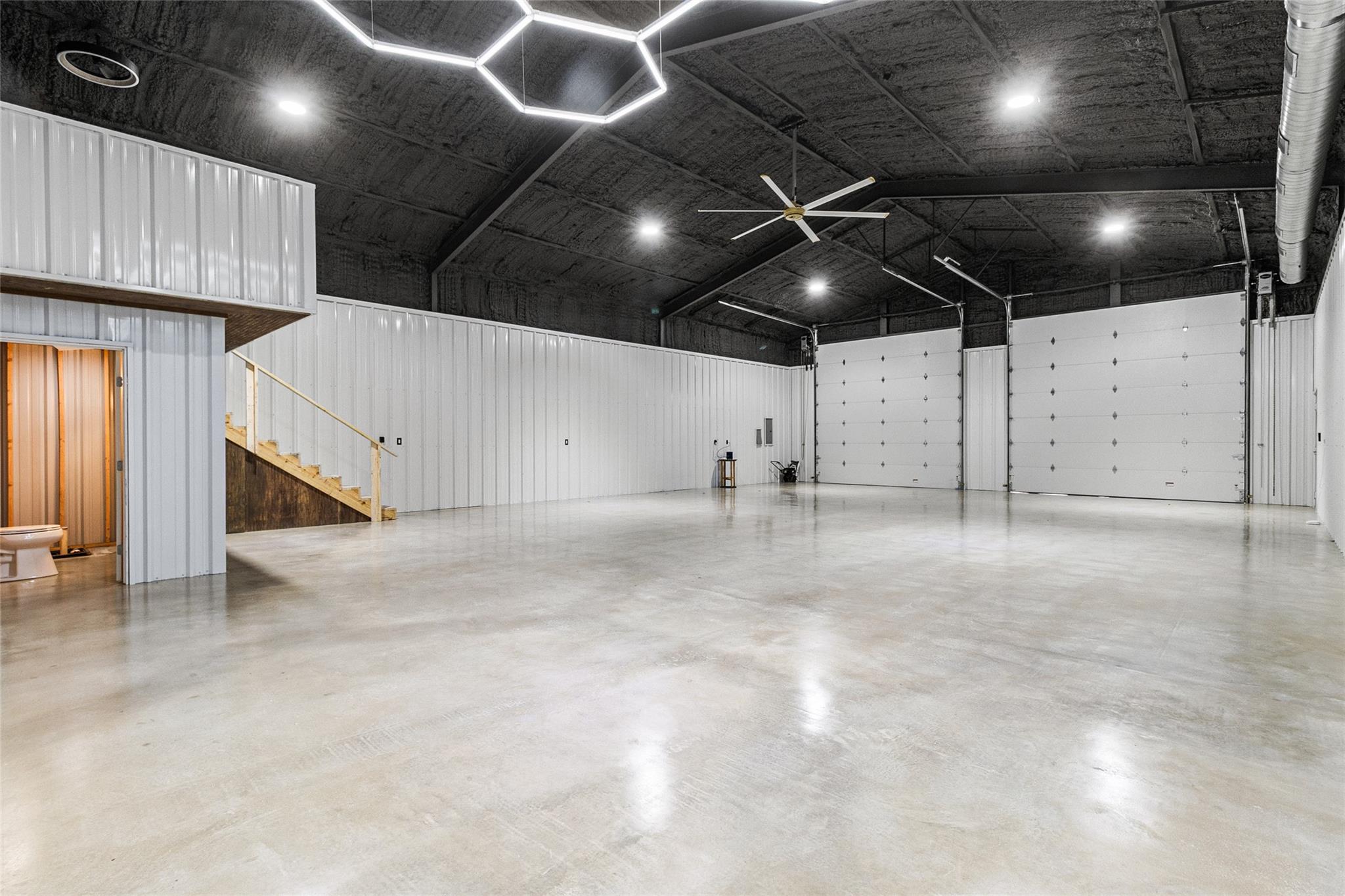 720 Link Dr, Kingsland, TX 78639