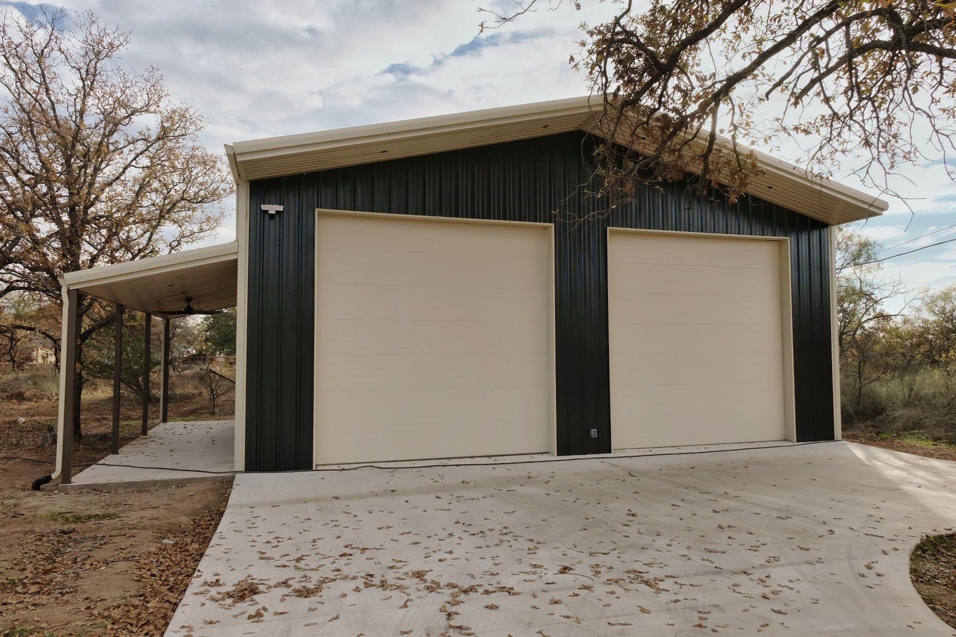 720 Link Dr, Kingsland, TX 78639