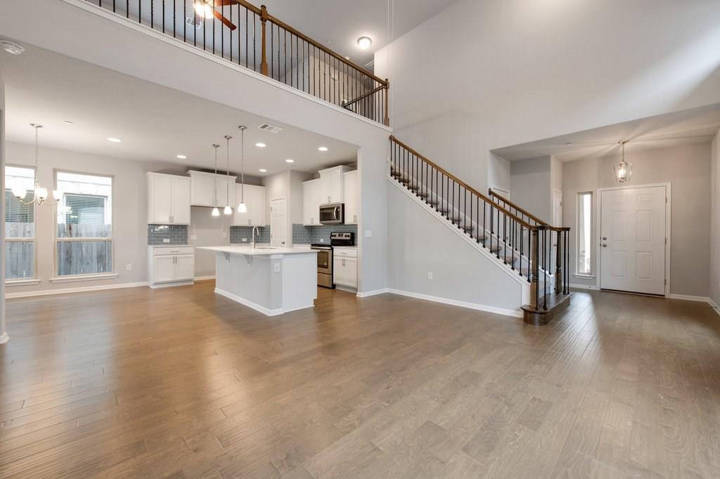 3240 E Whitestone Blvd # 18, Cedar Park, TX 78613