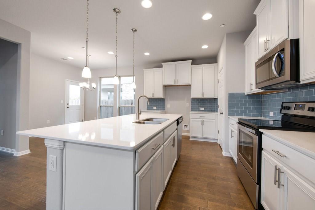 3240 E Whitestone Blvd # 18, Cedar Park, TX 78613