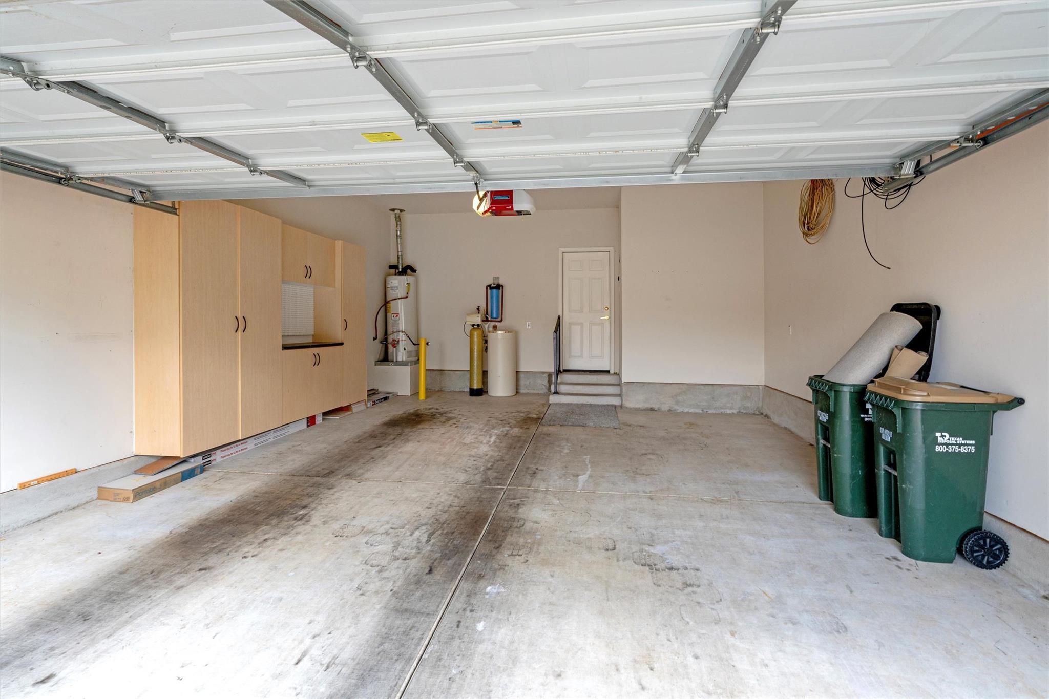 122 Nolan Dr, Georgetown, TX 78633