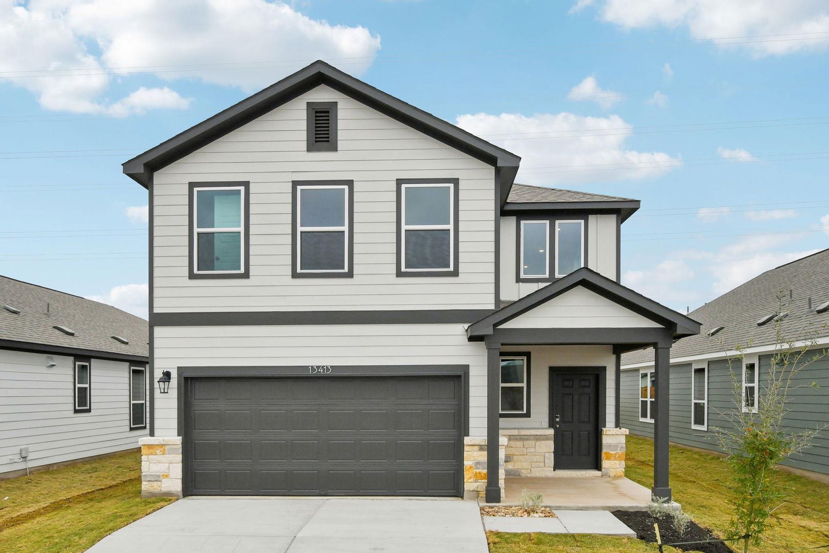 129 Two Bits Ln, Elgin, TX 78621