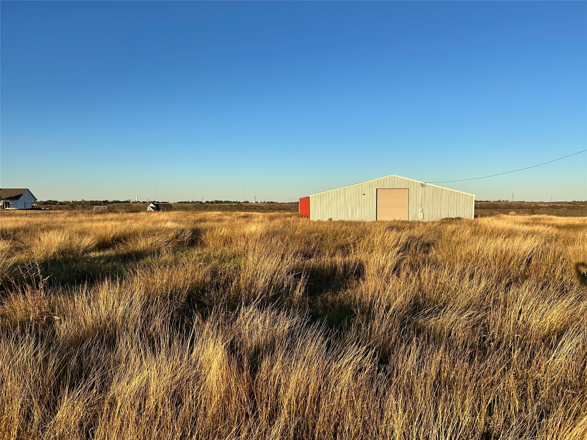 1609 Rogers Cemetery Rd, Rogers, TX 76569