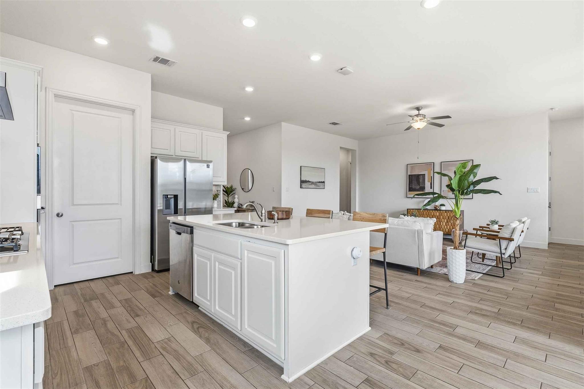 104 Corbin Ave, Georgetown, TX 78628