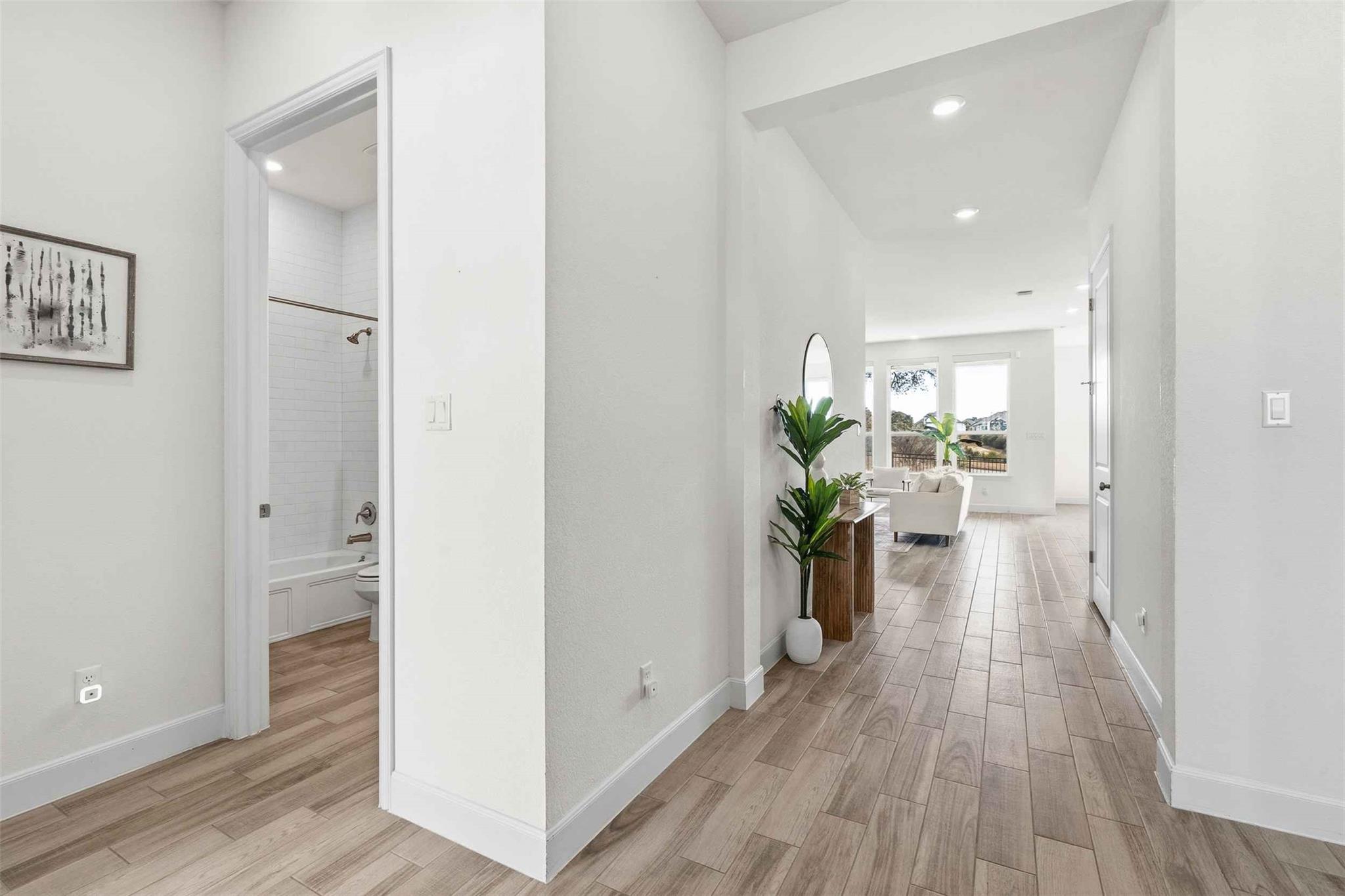 104 Corbin Ave, Georgetown, TX 78628