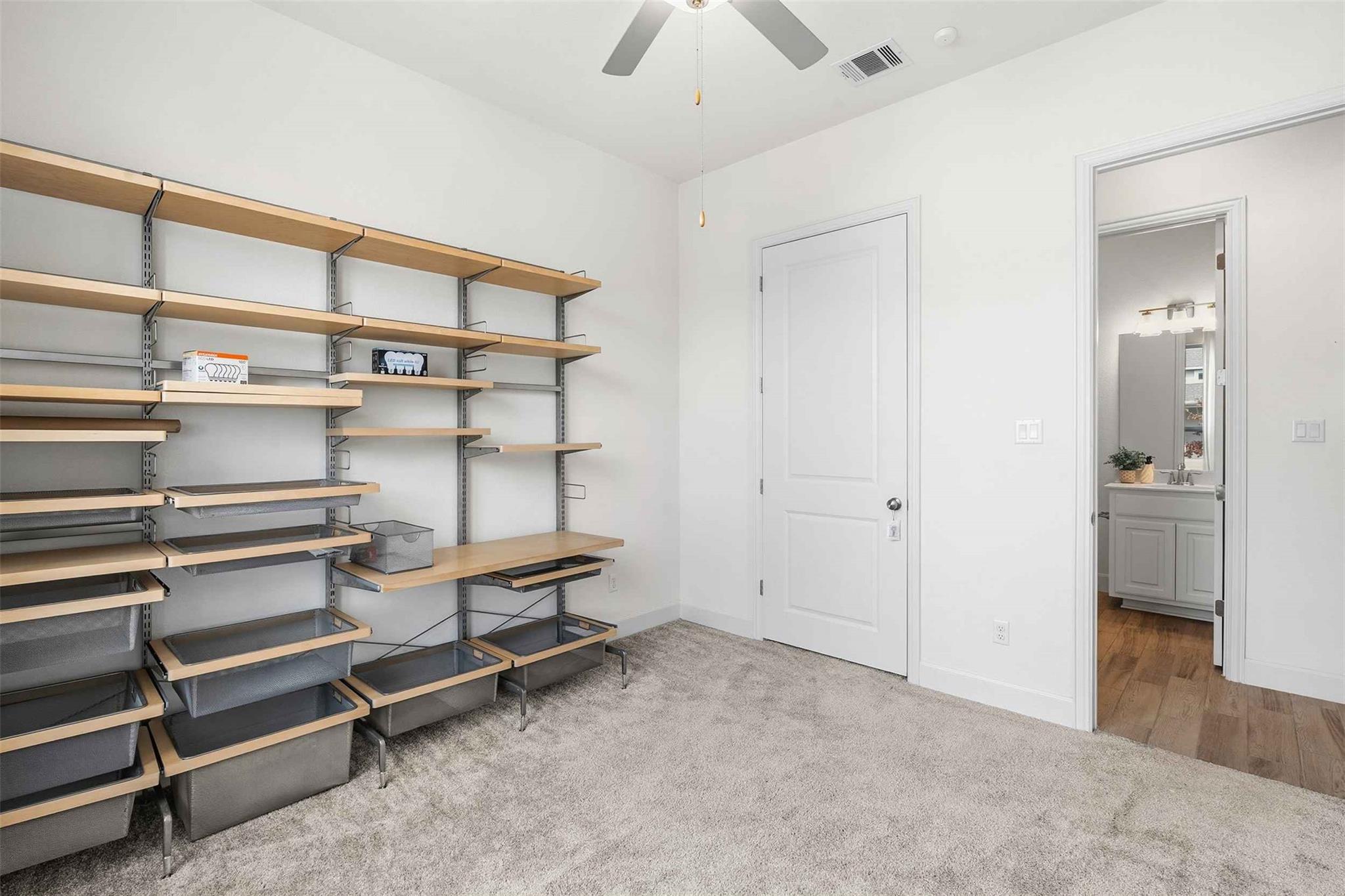 104 Corbin Ave, Georgetown, TX 78628