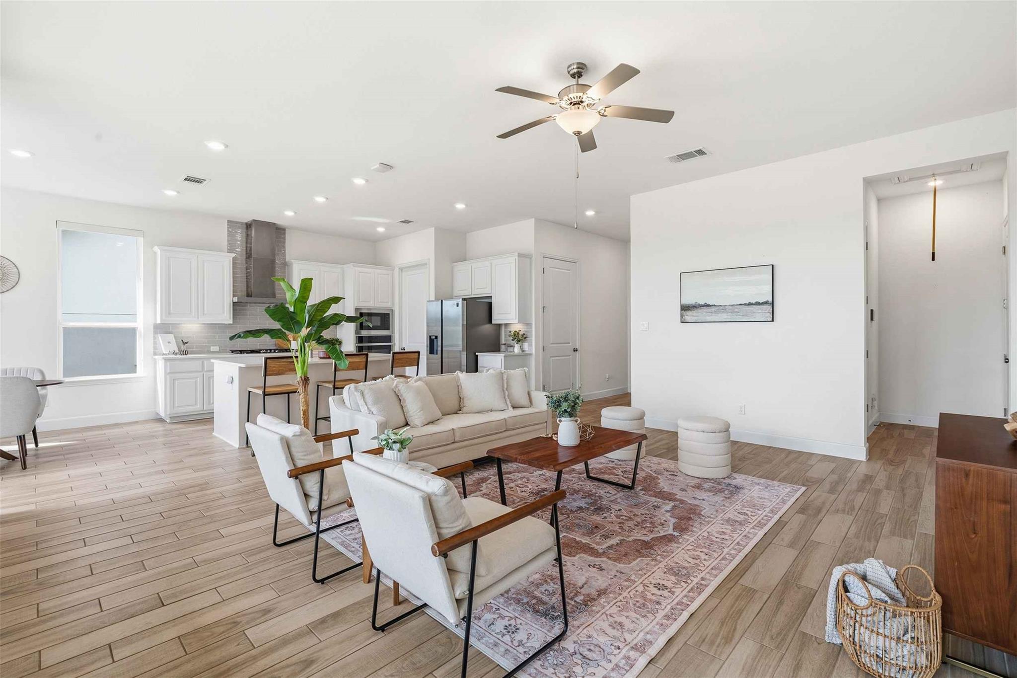 104 Corbin Ave, Georgetown, TX 78628