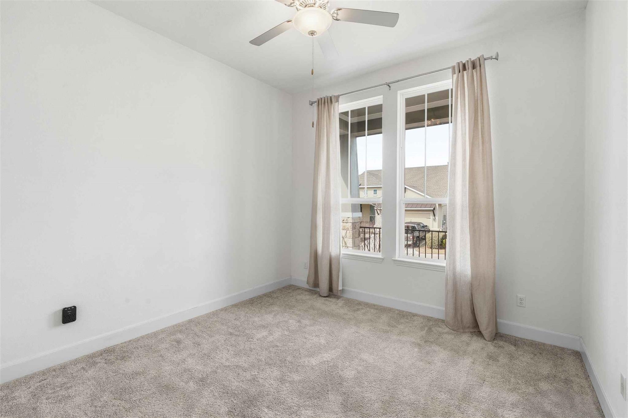 104 Corbin Ave, Georgetown, TX 78628