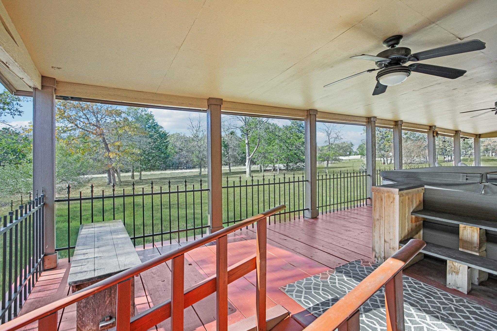 142 Abamillo Dr, Bastrop, TX 78602