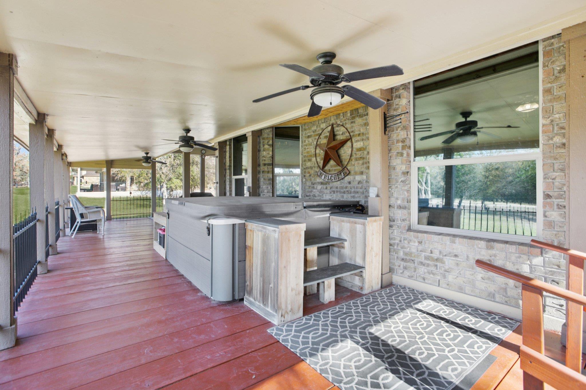 142 Abamillo Dr, Bastrop, TX 78602