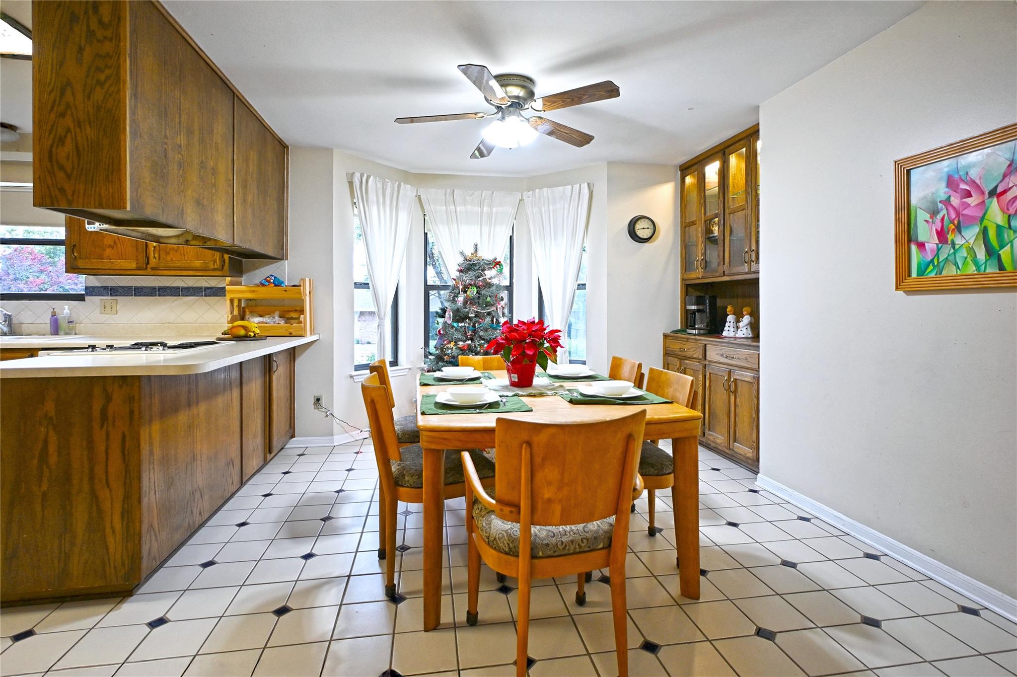 240 Oak Ct, New Braunfels, TX 78132