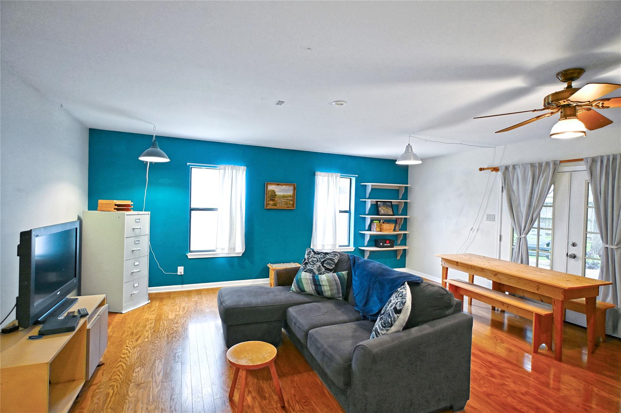 240 Oak Ct, New Braunfels, TX 78132