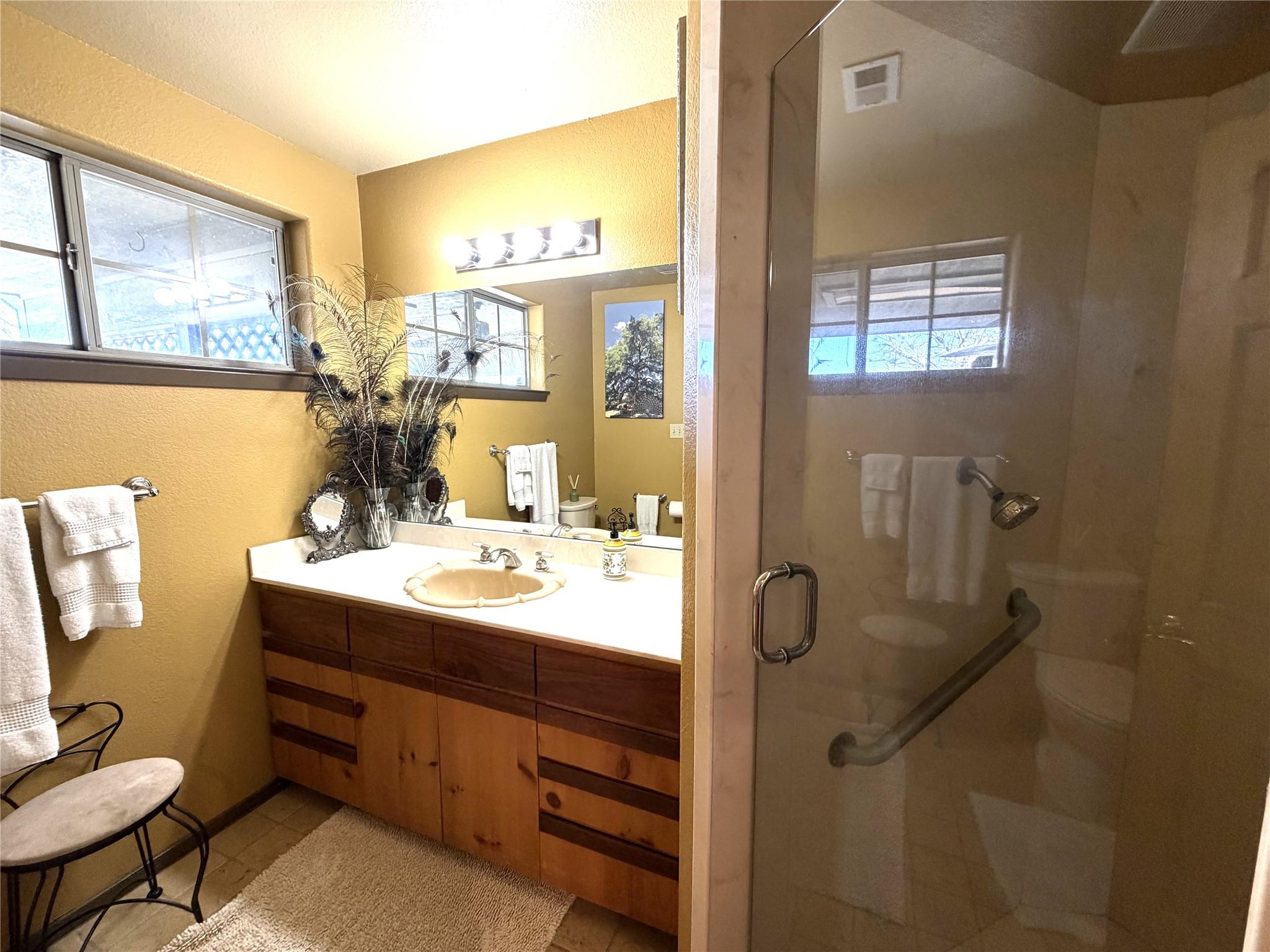 2035 Borchert Loop, Lockhart, TX 78644