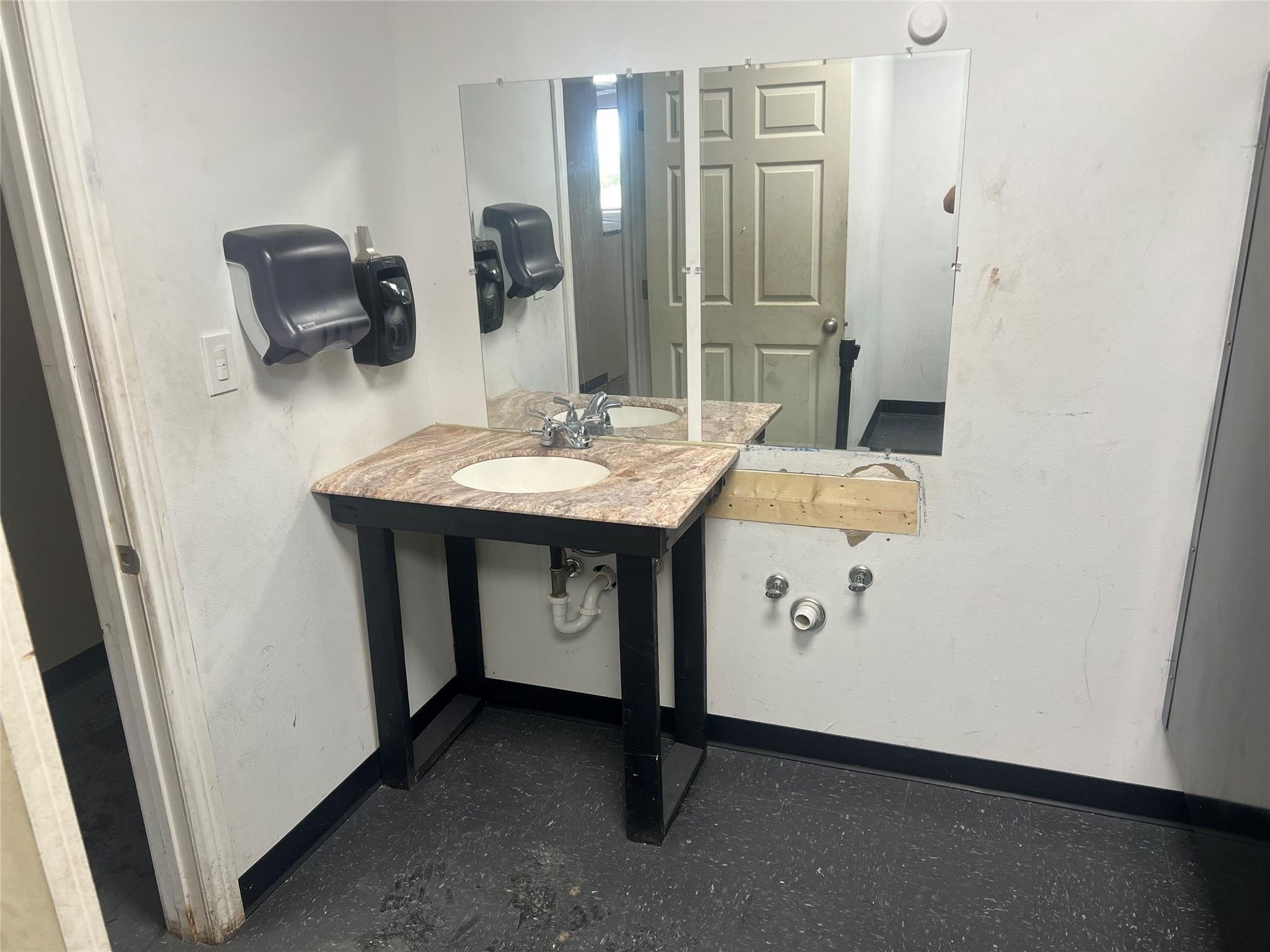 2301 E Central Texas Expressway - # 106, Killeen, TX 76542