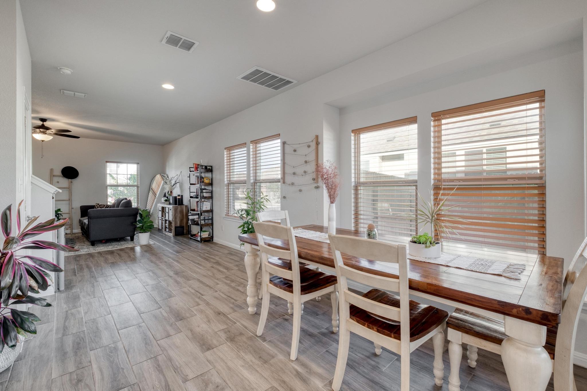 241 Arabian Colt Dr, Georgetown, TX 78626