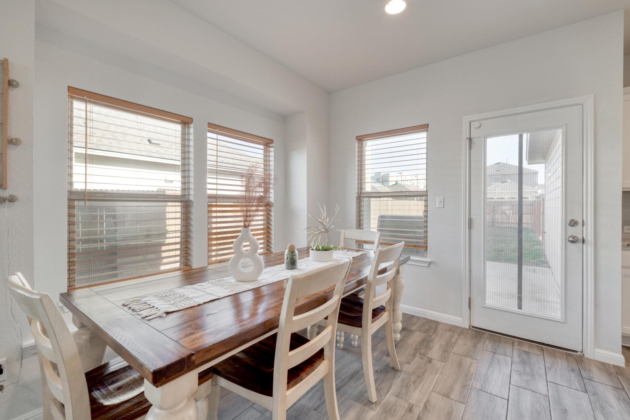 241 Arabian Colt Dr, Georgetown, TX 78626