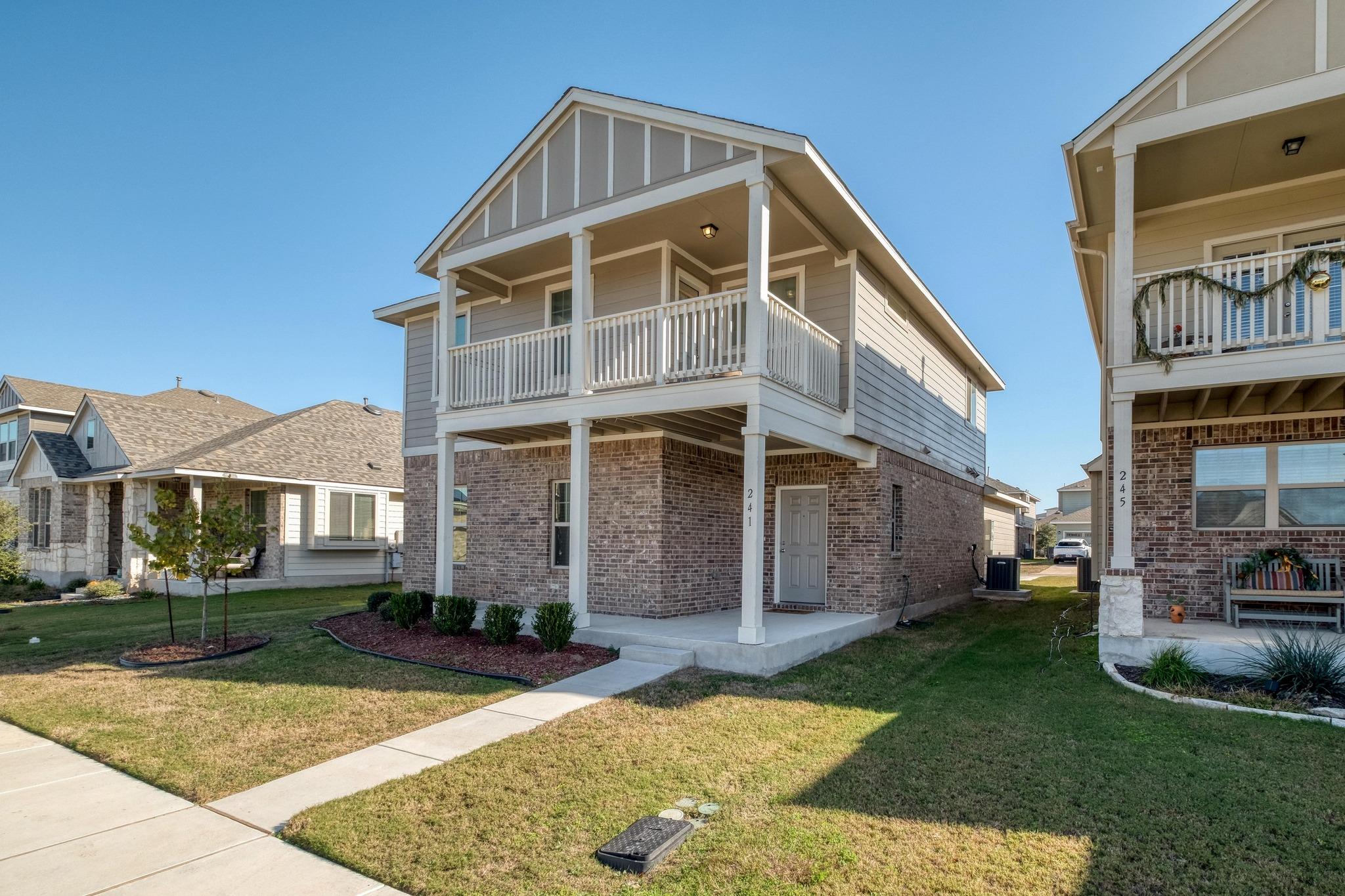 241 Arabian Colt Dr, Georgetown, TX 78626