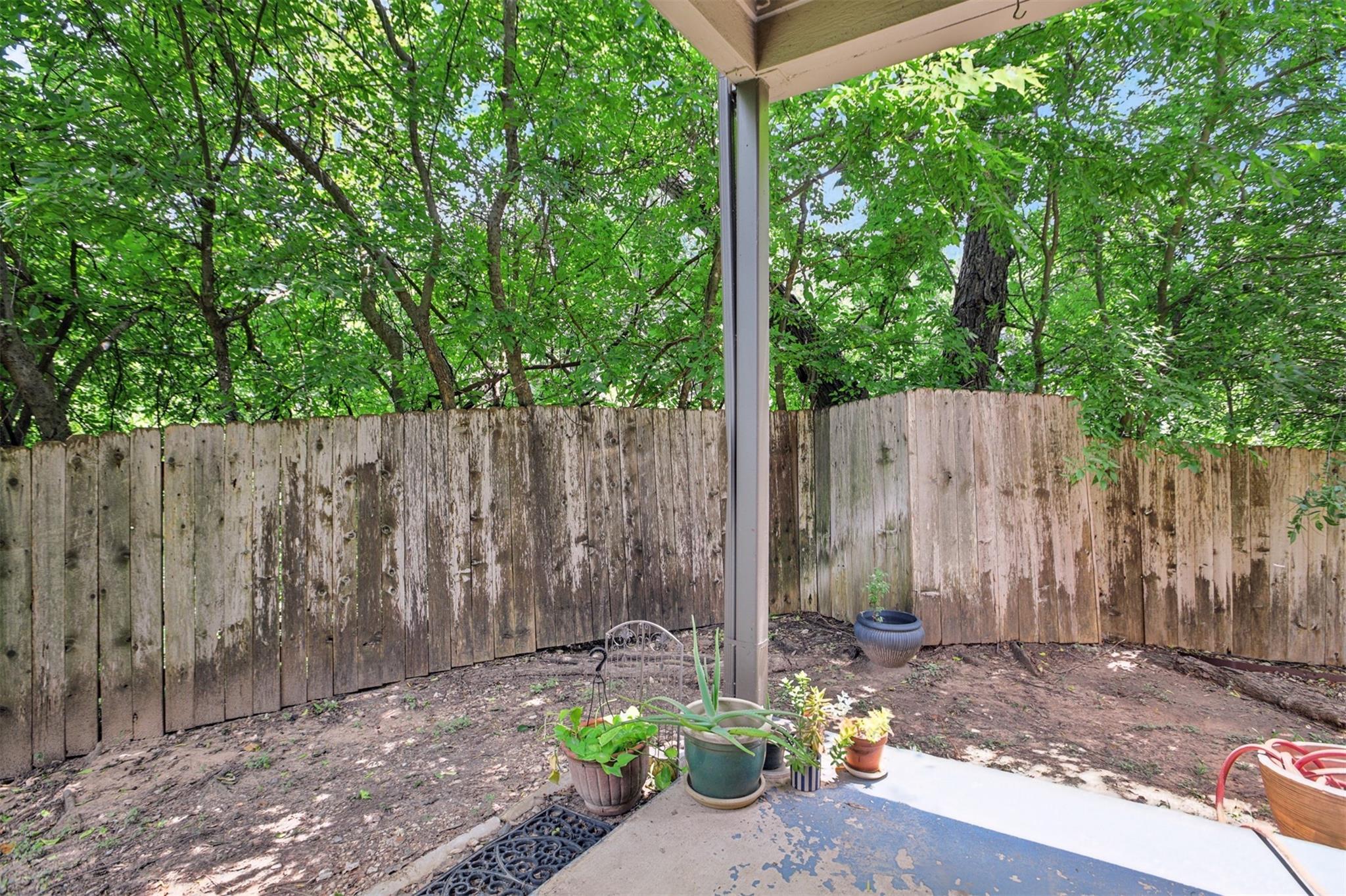 12401 Los Indios Trl # 5, Austin, TX 78729