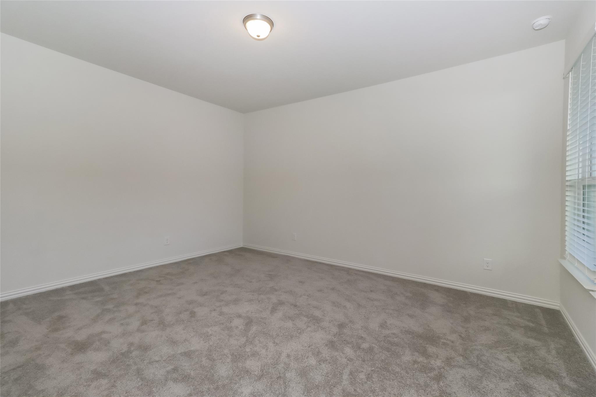 530 Ansley Ct, Taylor, TX 76574