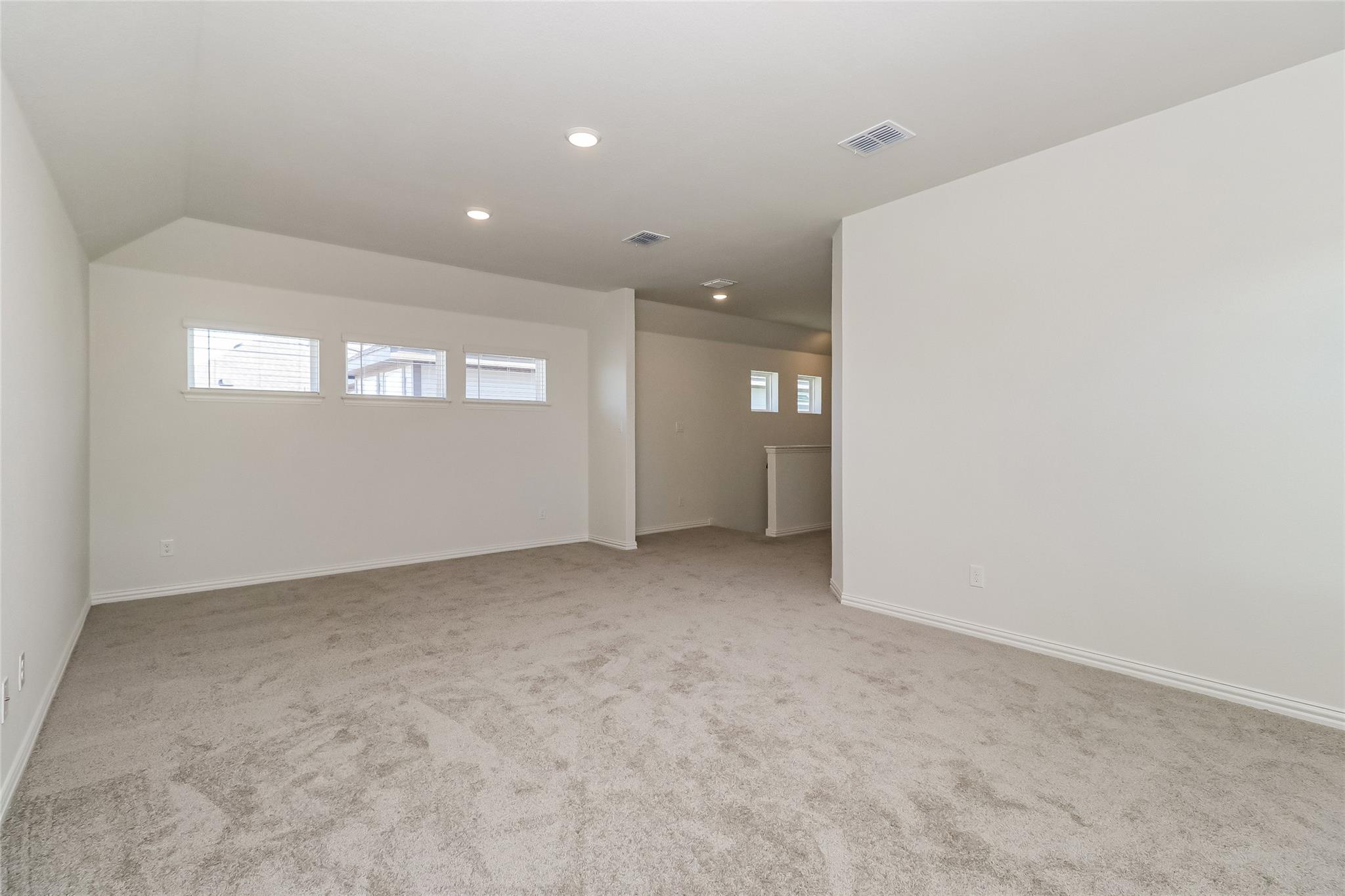 530 Ansley Ct, Taylor, TX 76574