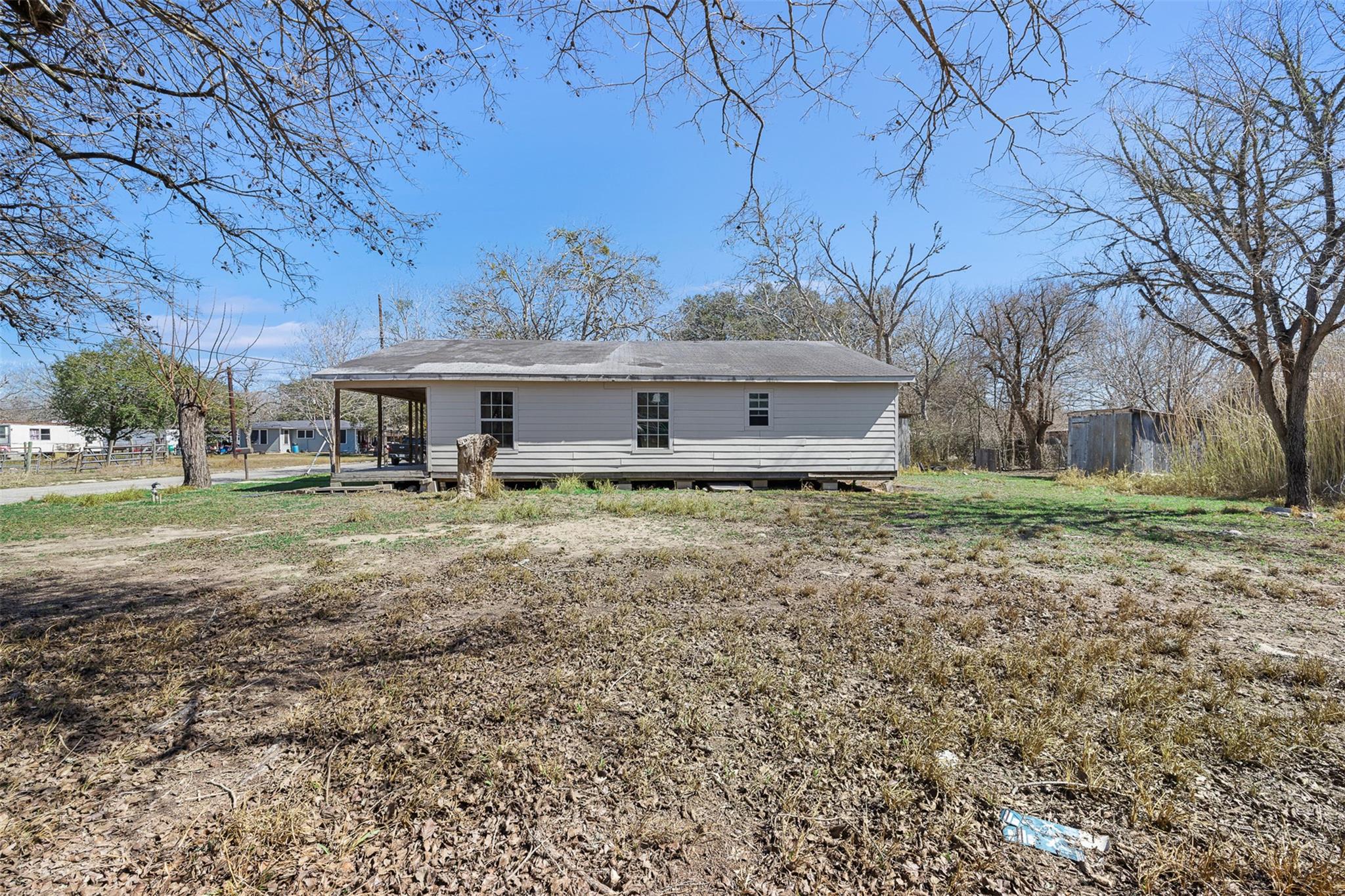 507 King St, Cuero, TX 77954