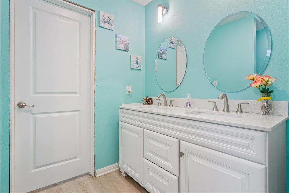 50 Dusty Dam Rd, Coupland, TX 78615